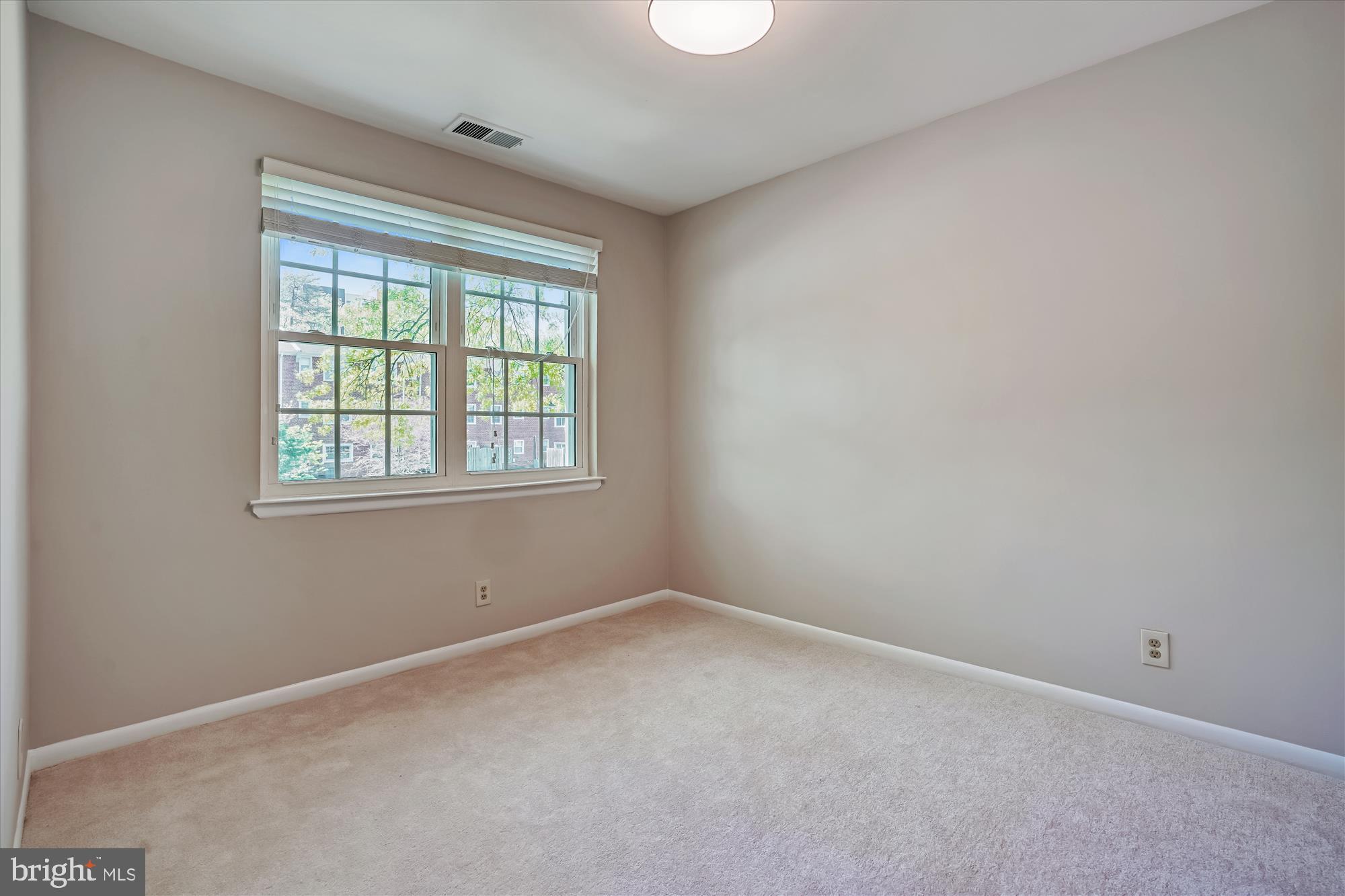 THE ARLINGTON - Residential