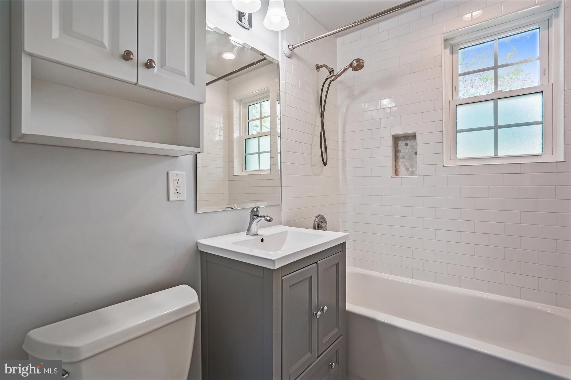 THE ARLINGTON - Residential