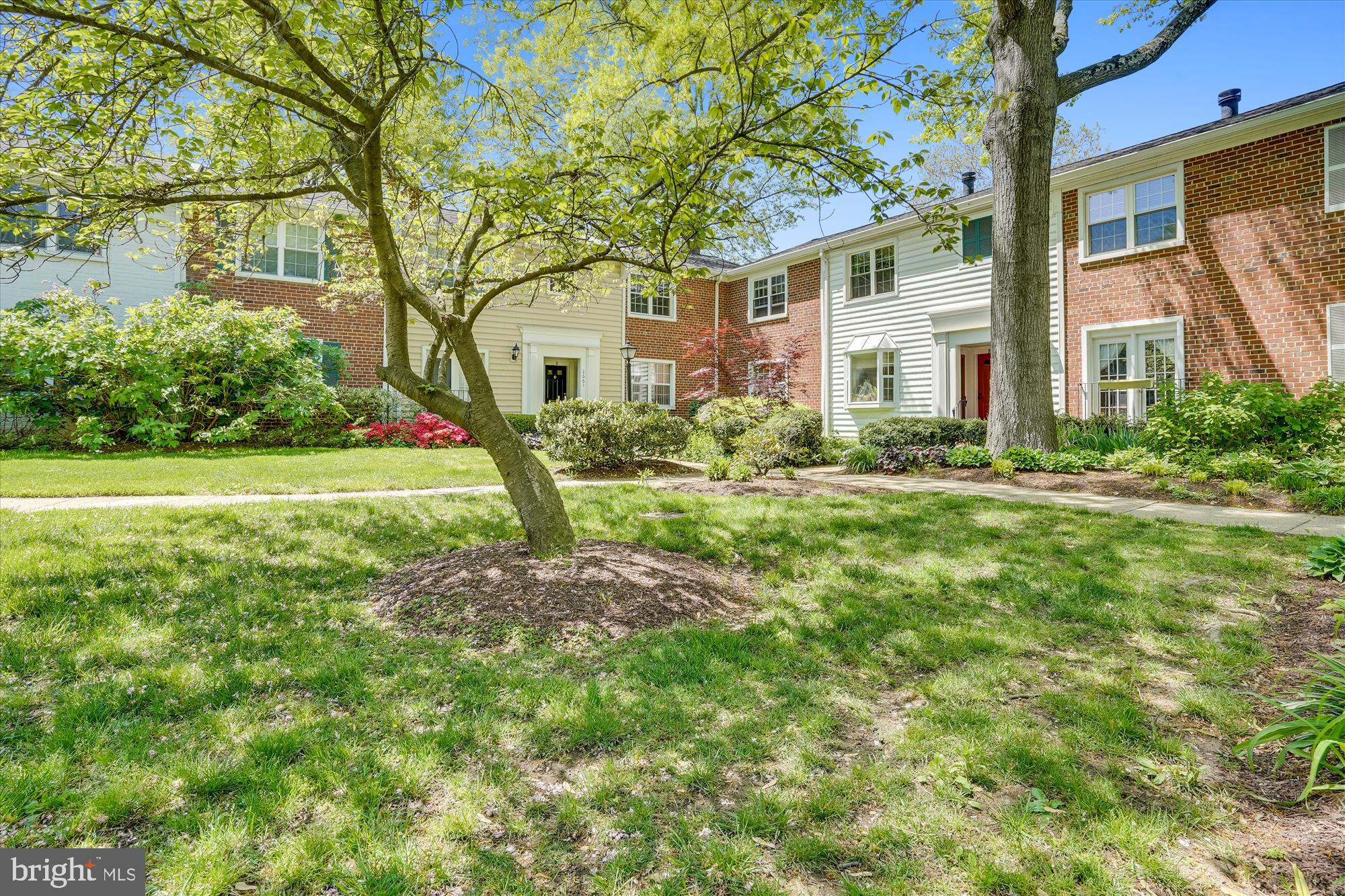 THE ARLINGTON - Residential