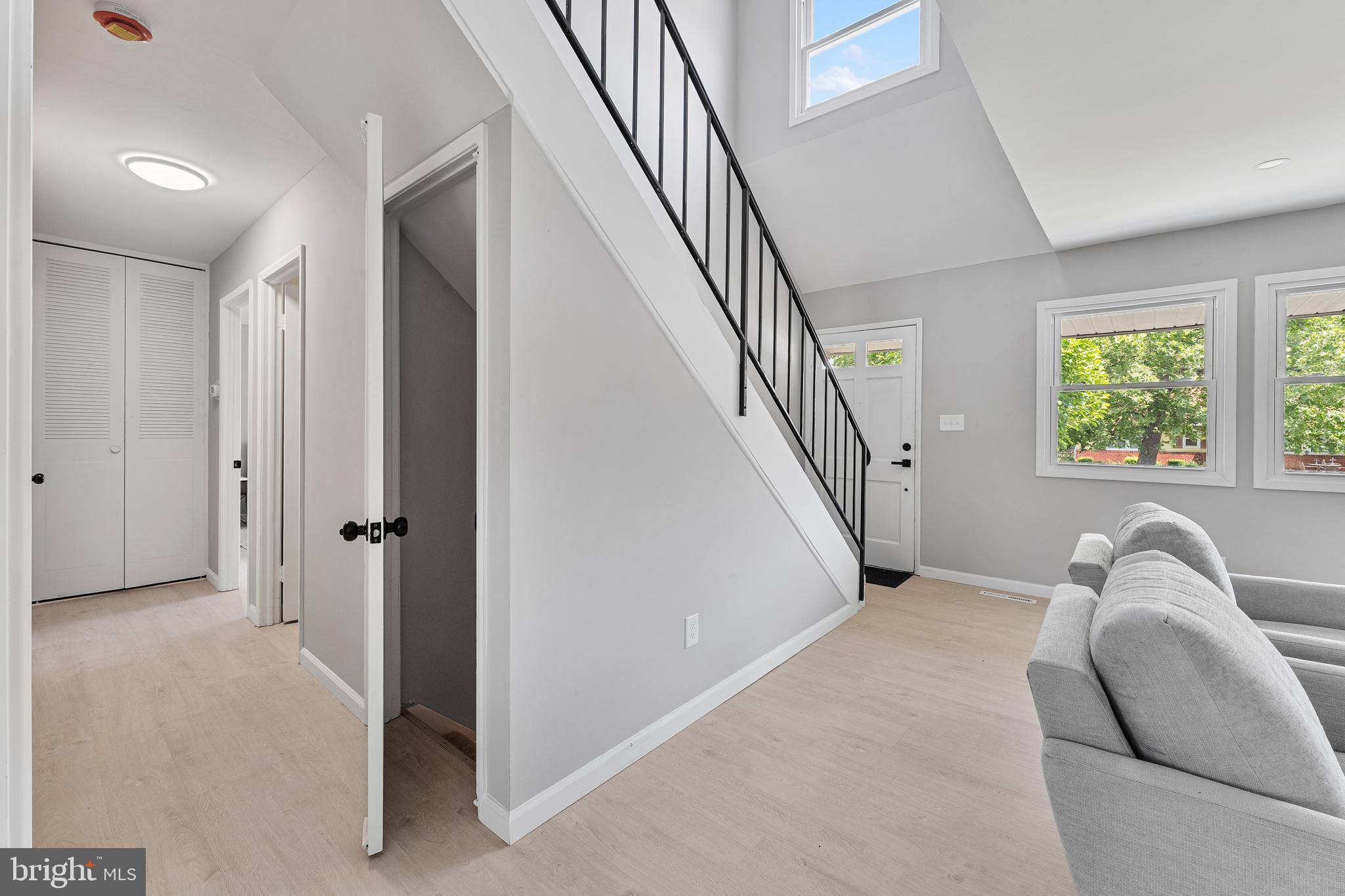 CHADWICK MANOR - Residential