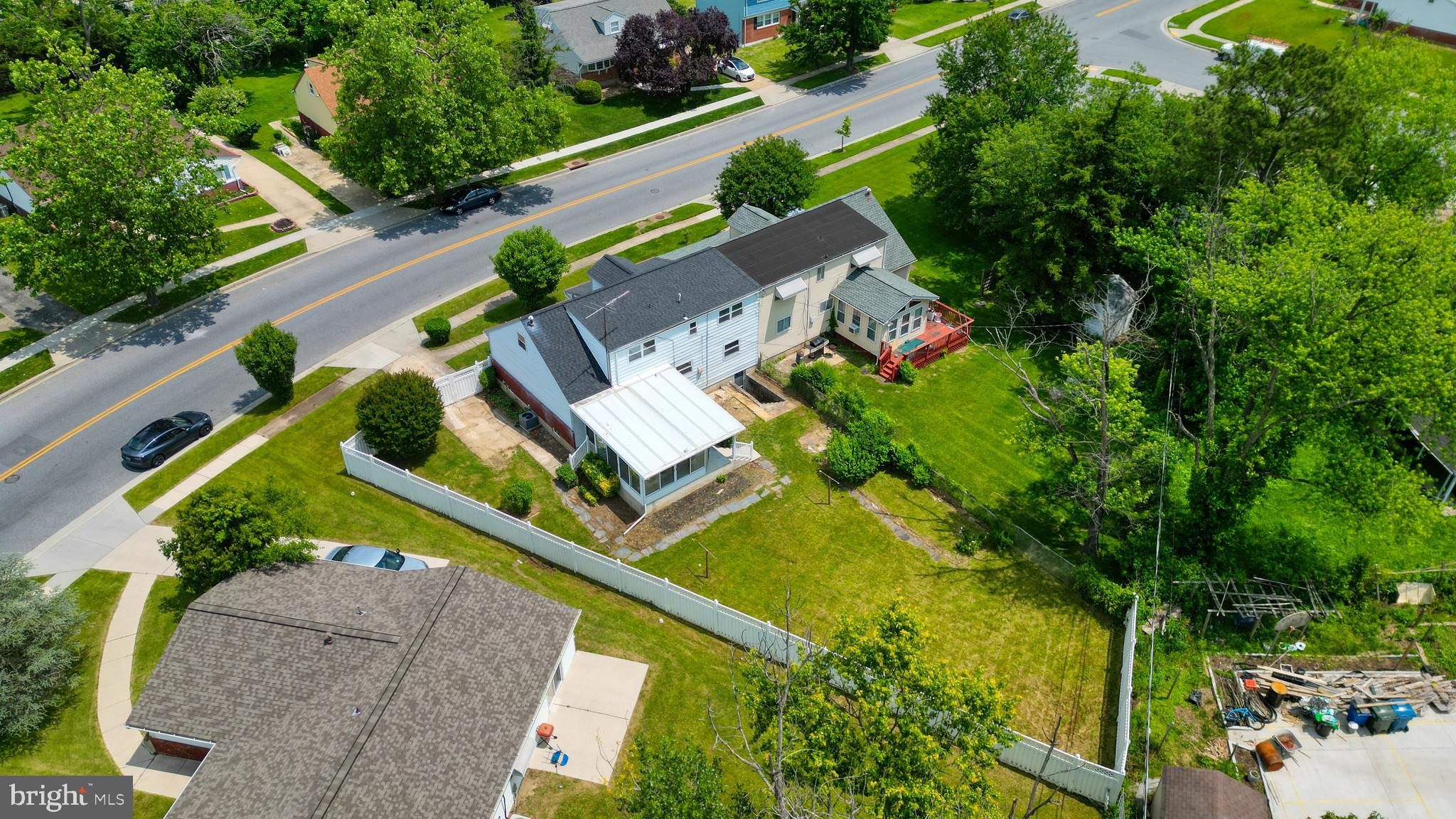 CHADWICK MANOR - Residential