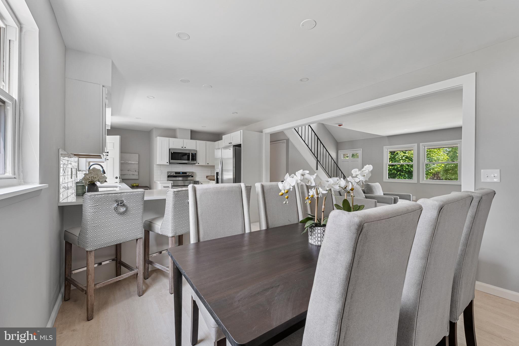CHADWICK MANOR - Residential