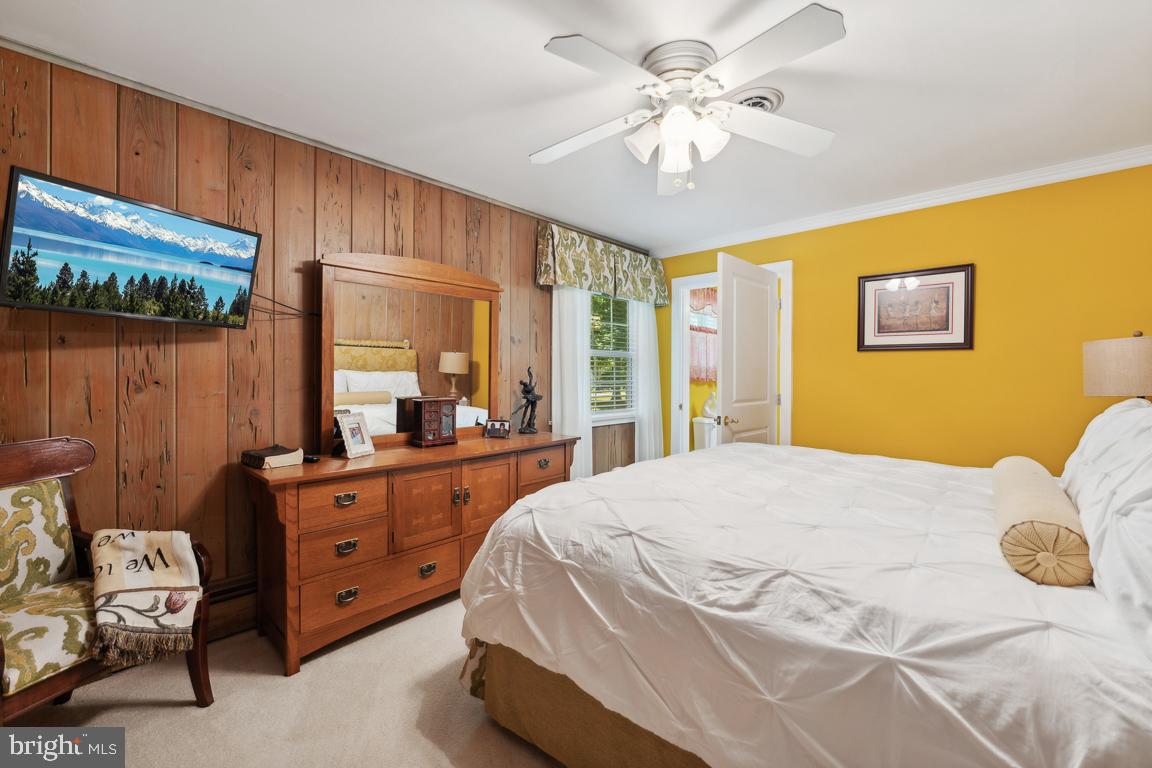 LIVINGSTON GROVE - Residential