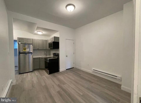 Townhouse For Rent - 2731 N Darien Street #1<br/> Philadelphia County, PHILADELPHIA, PA 19133