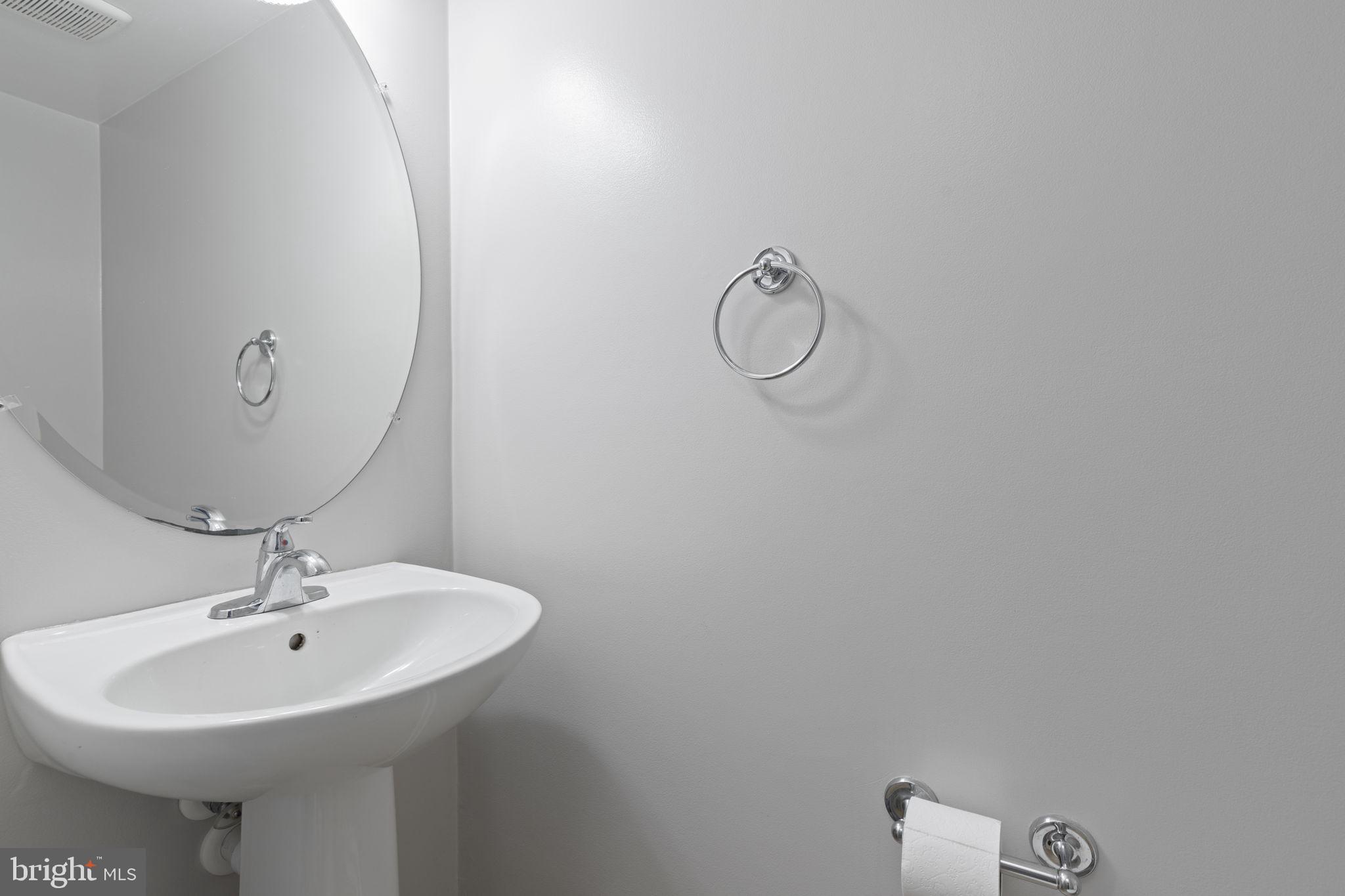 TUCHAHOE FARMS - Residential