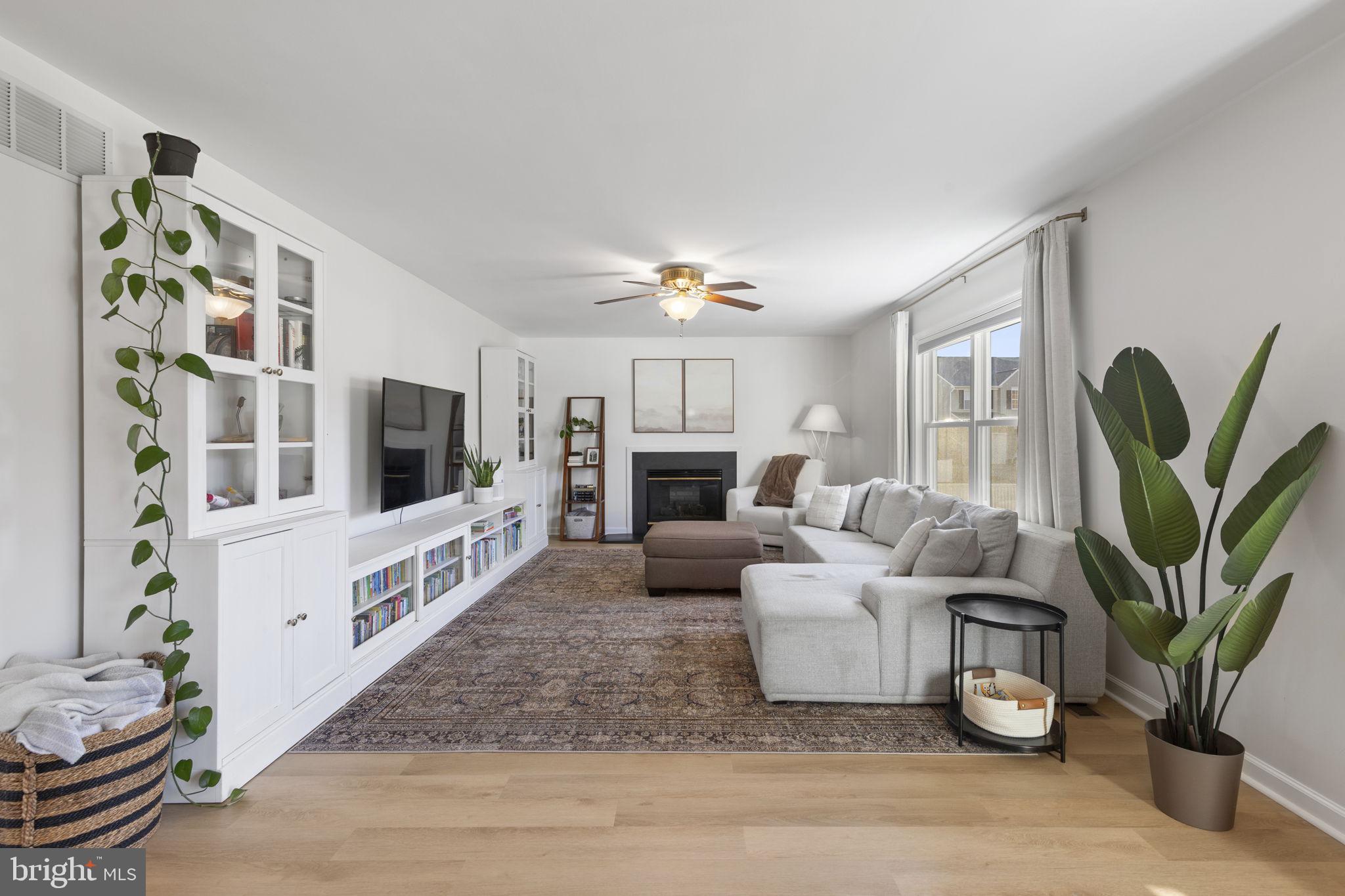 TUCHAHOE FARMS - Residential