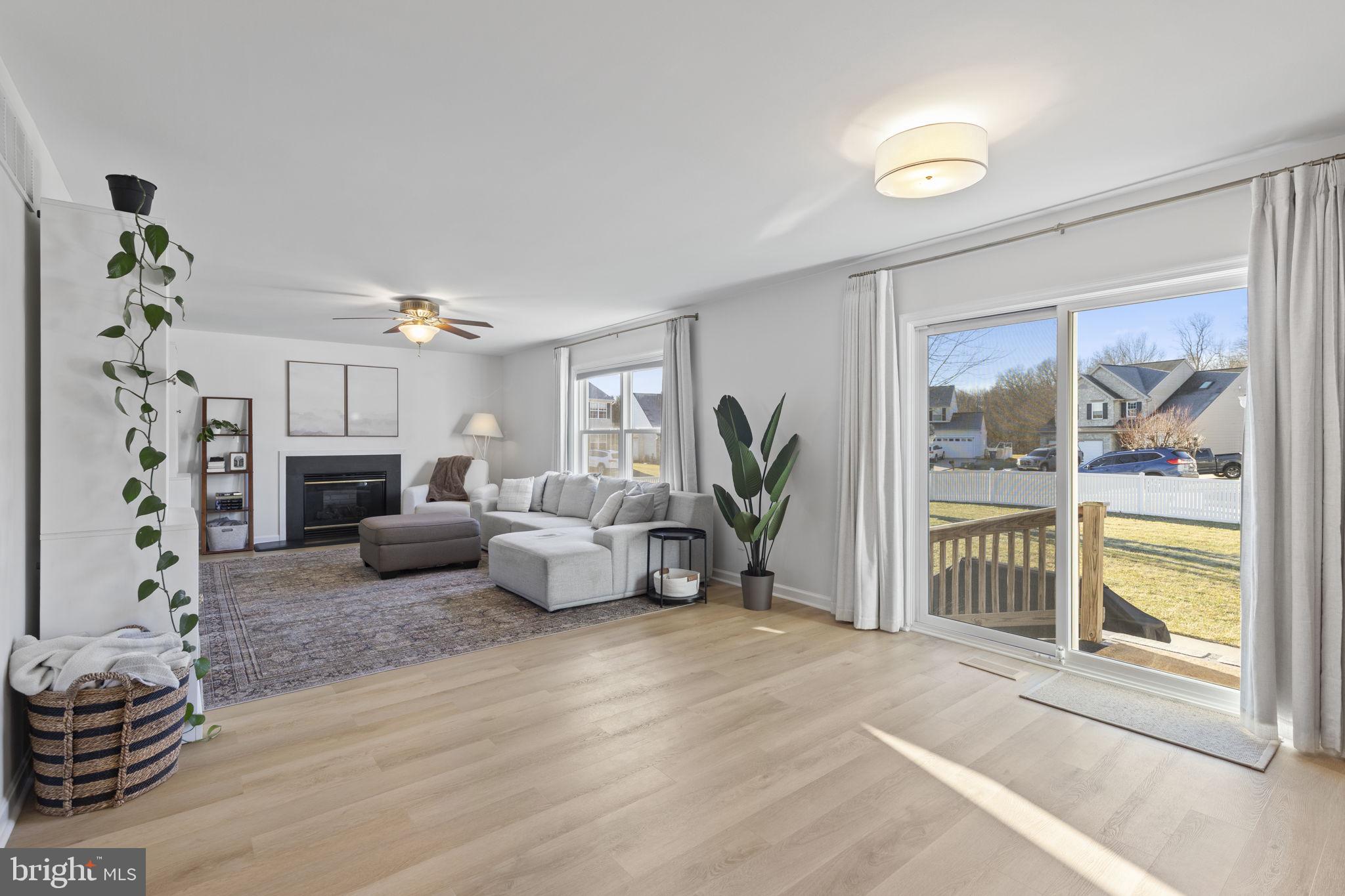 TUCHAHOE FARMS - Residential