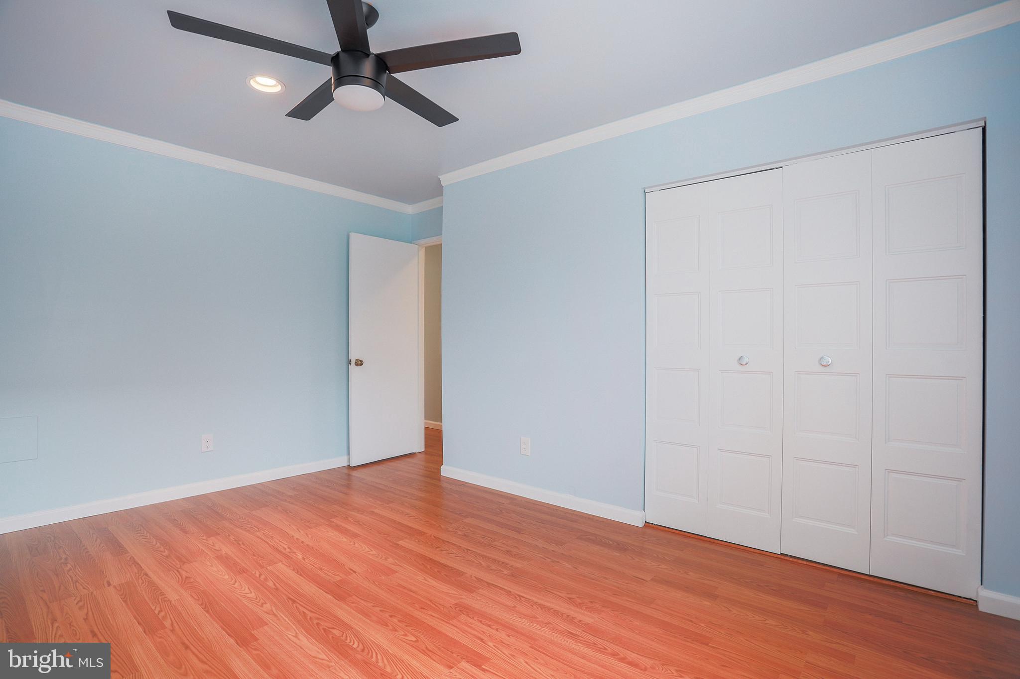 THE POINTS - Residential