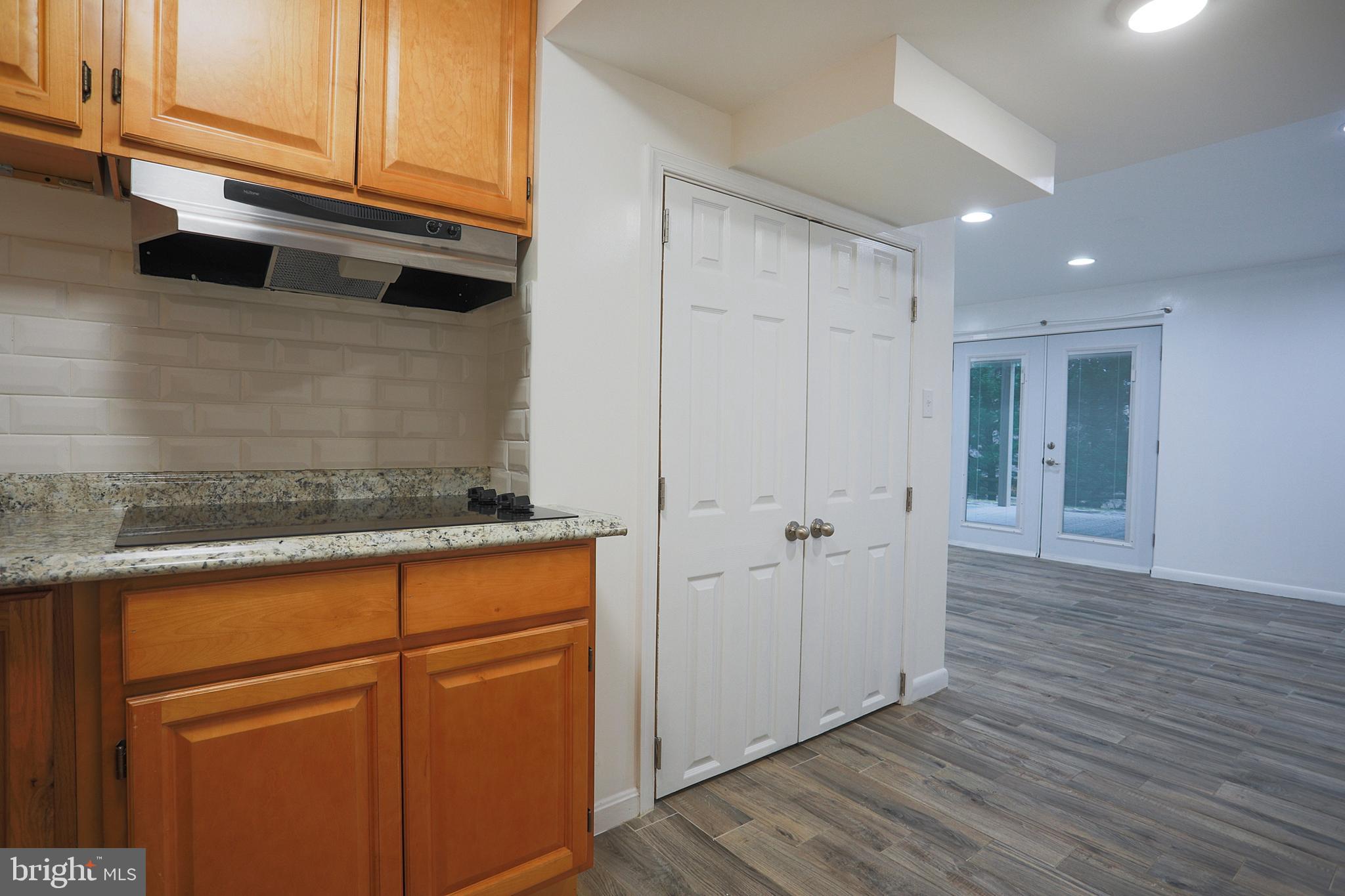 THE POINTS - Residential