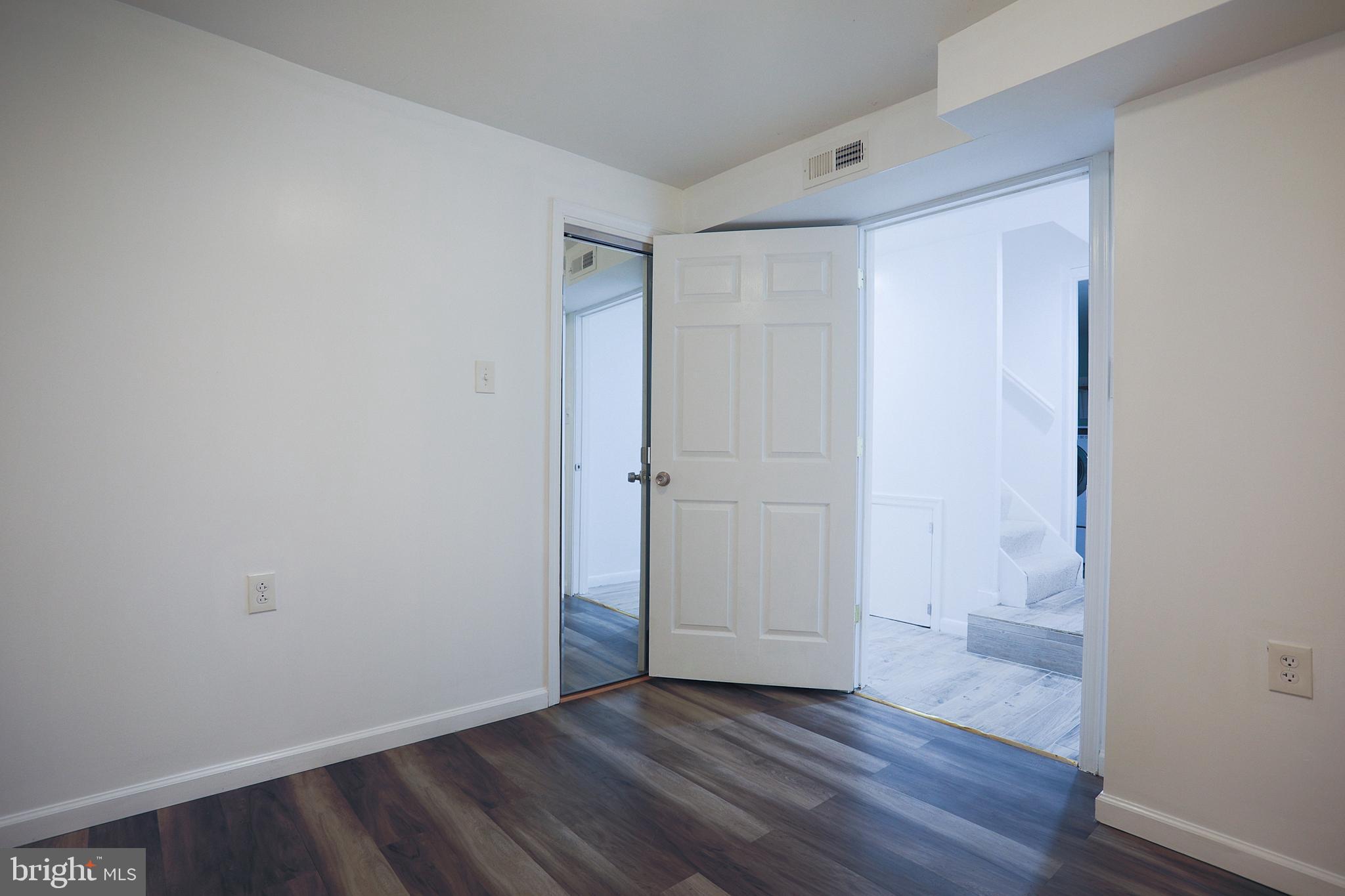 THE POINTS - Residential