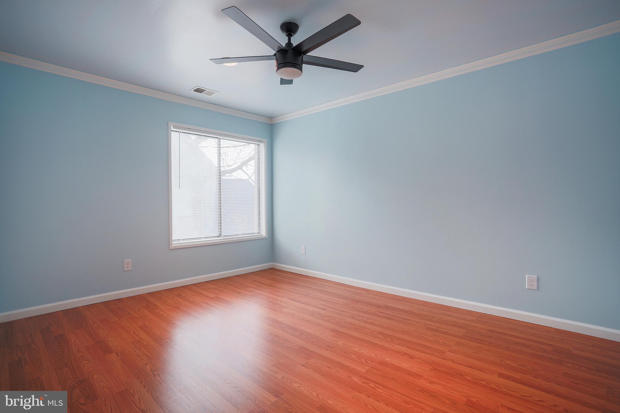 THE POINTS - Residential