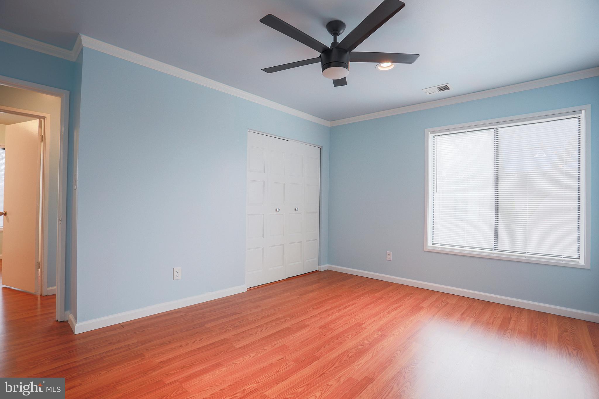 THE POINTS - Residential