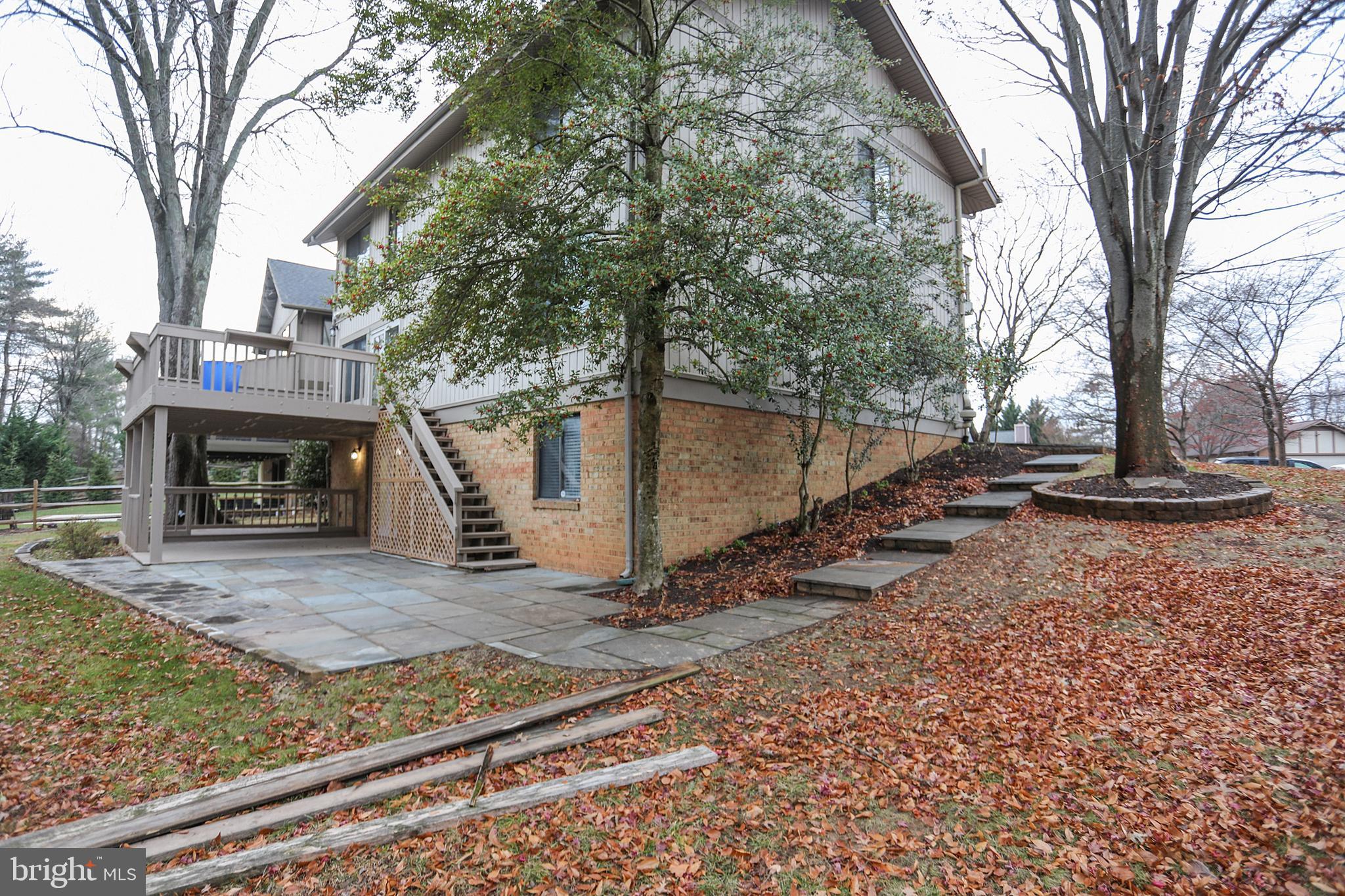 THE POINTS - Residential