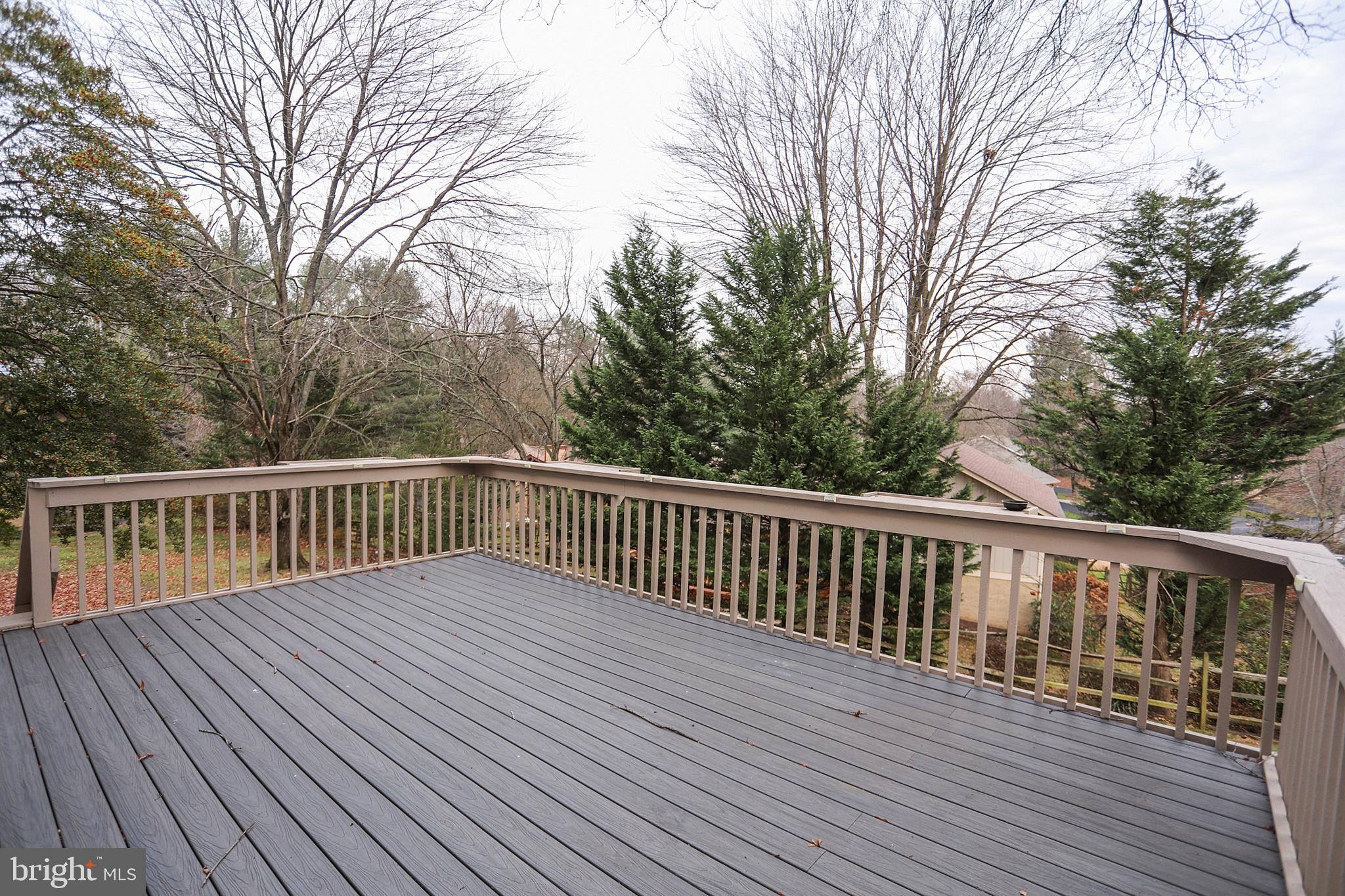 THE POINTS - Residential