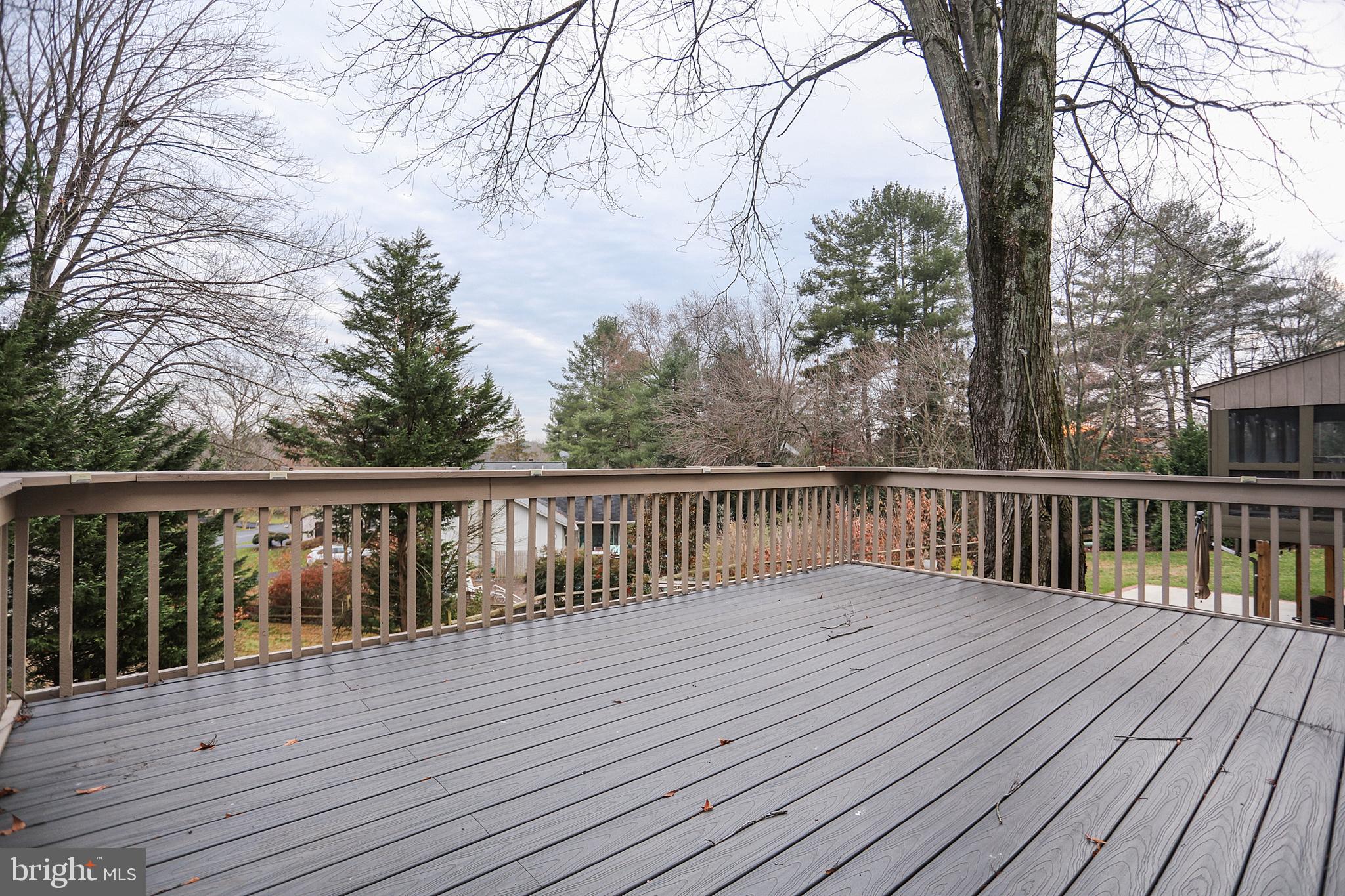 THE POINTS - Residential