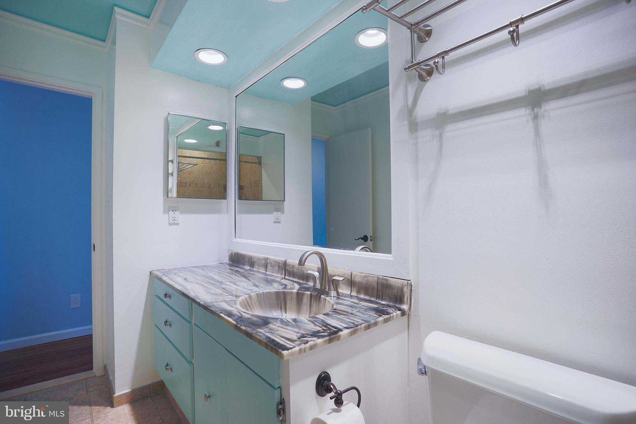 THE POINTS - Residential