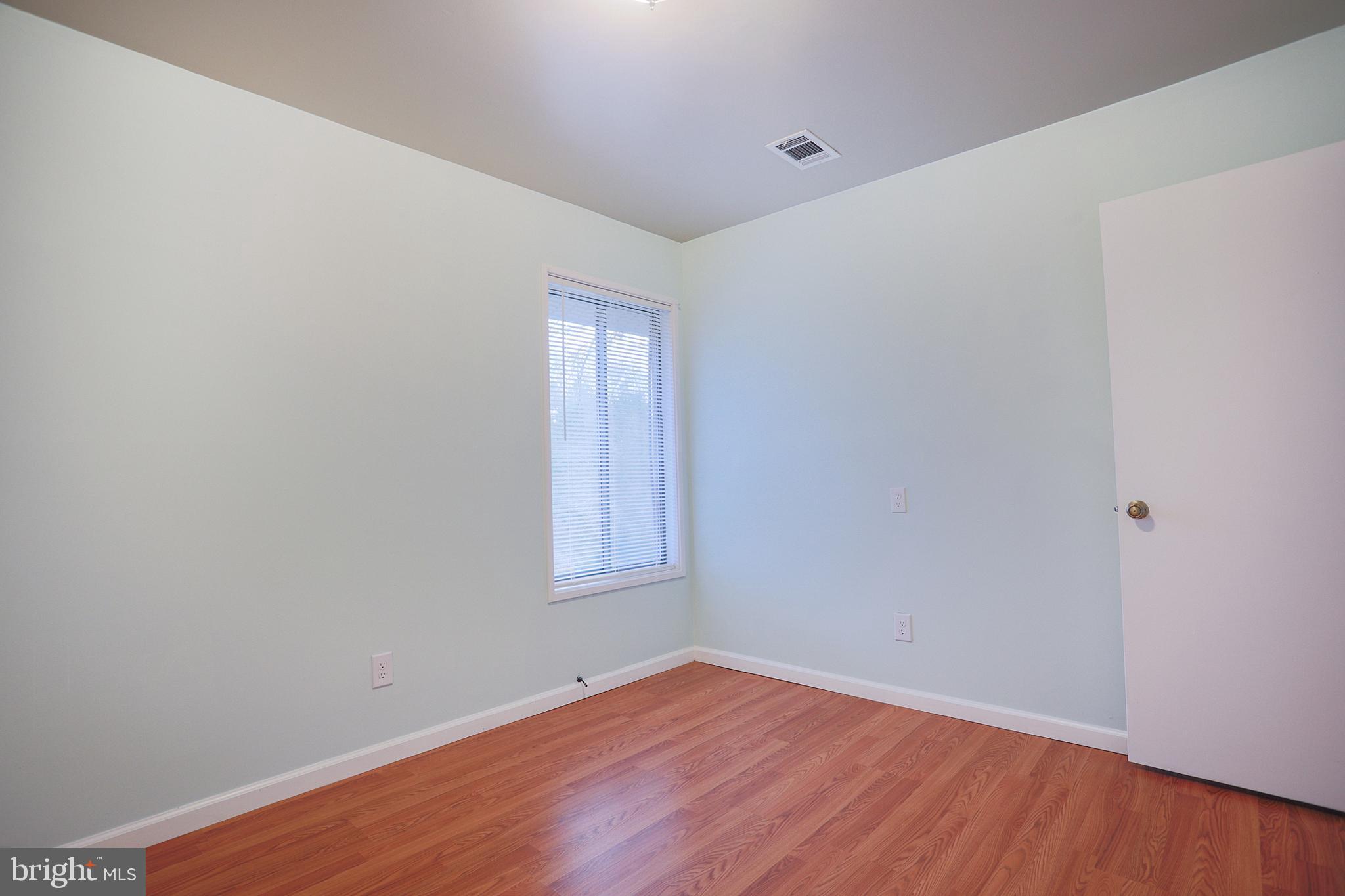 THE POINTS - Residential