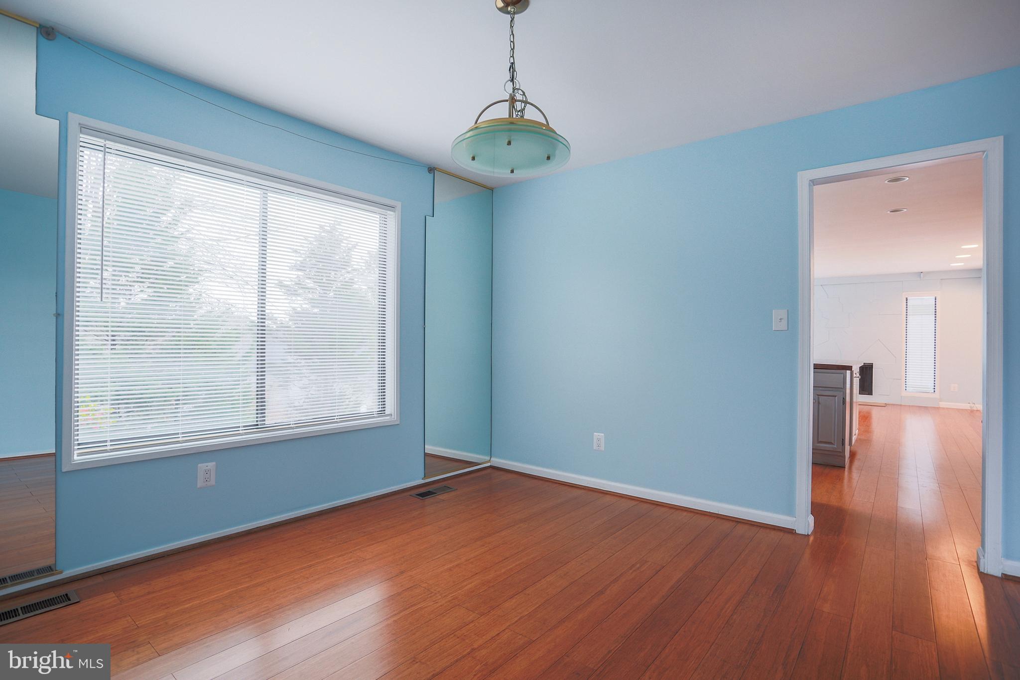 THE POINTS - Residential