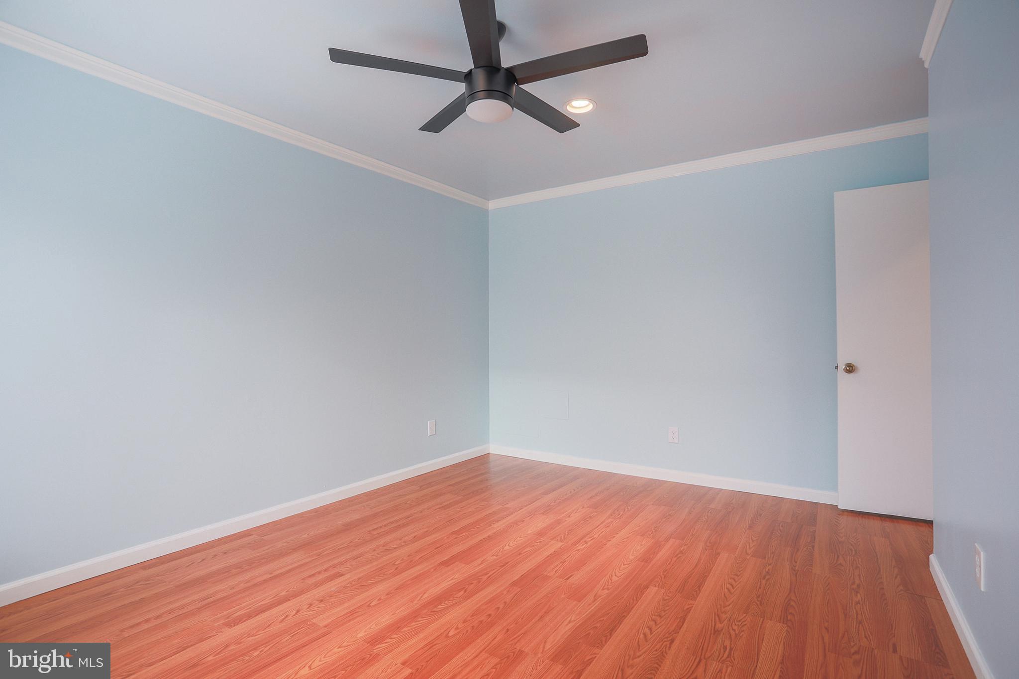 THE POINTS - Residential