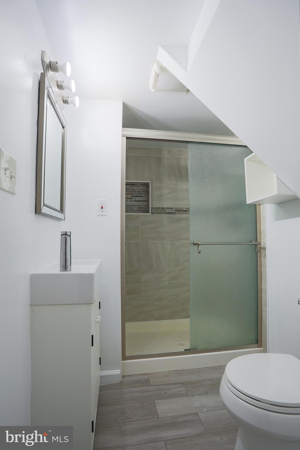 THE POINTS - Residential