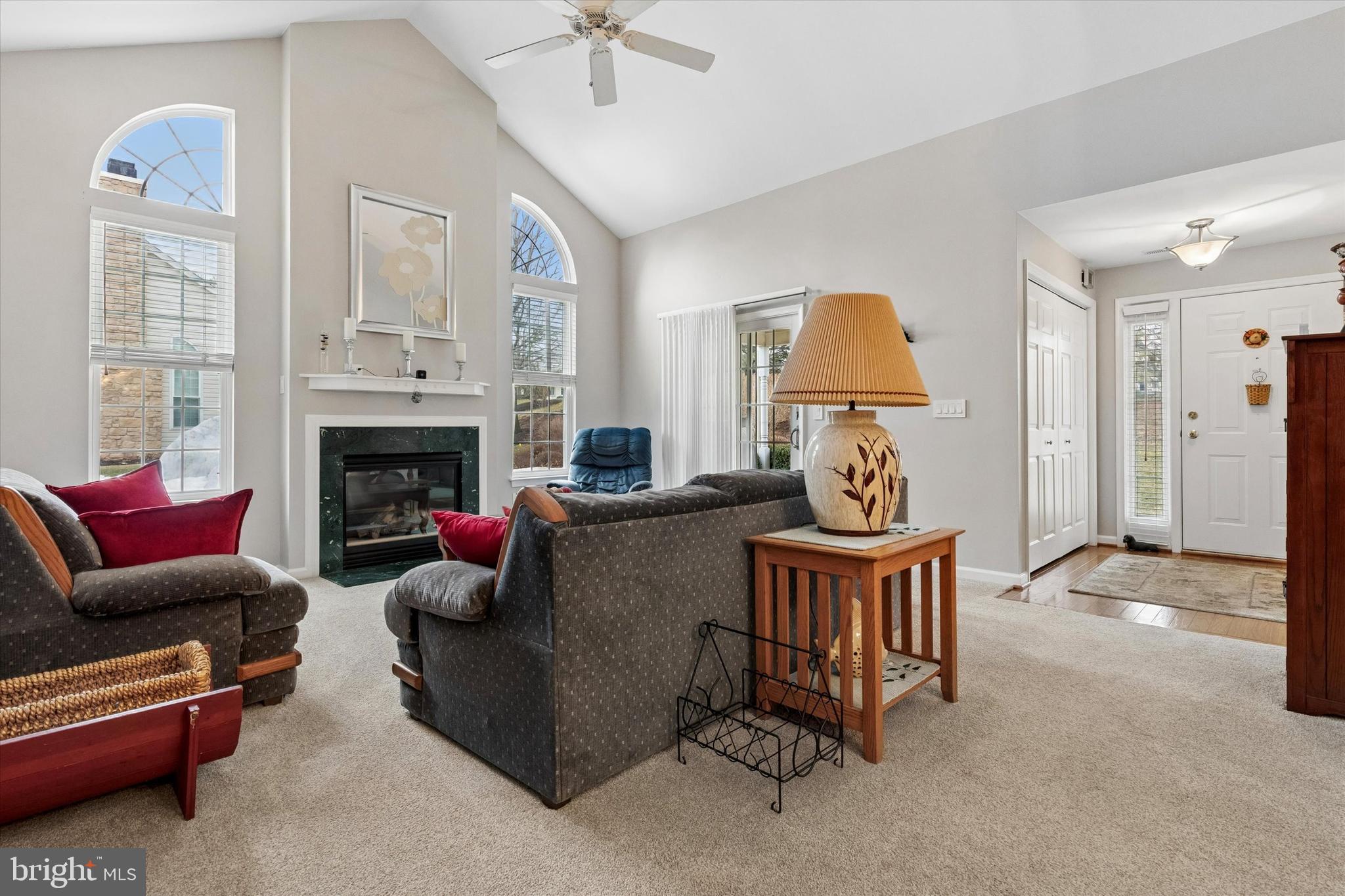 LIONSGATE - Residential