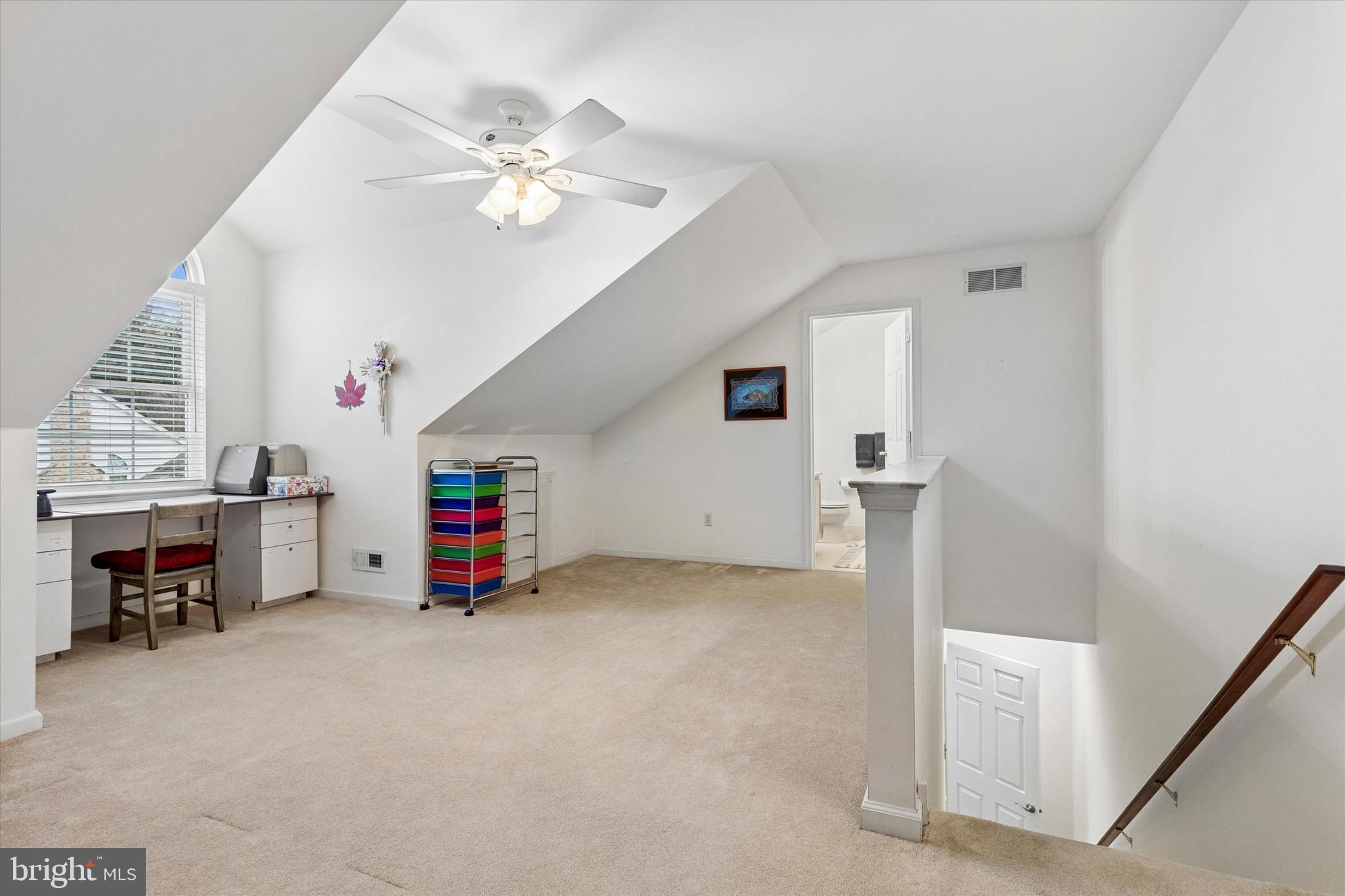 LIONSGATE - Residential