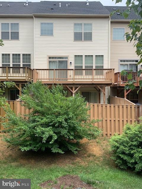 856 NANCY LYNN LANE