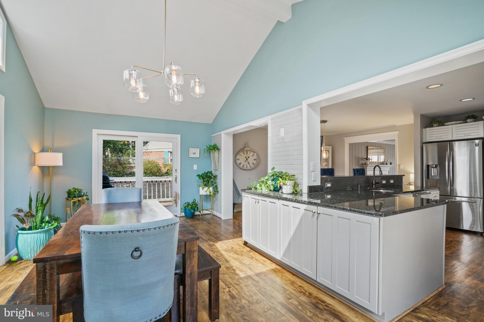 FALLS HILL - Residential