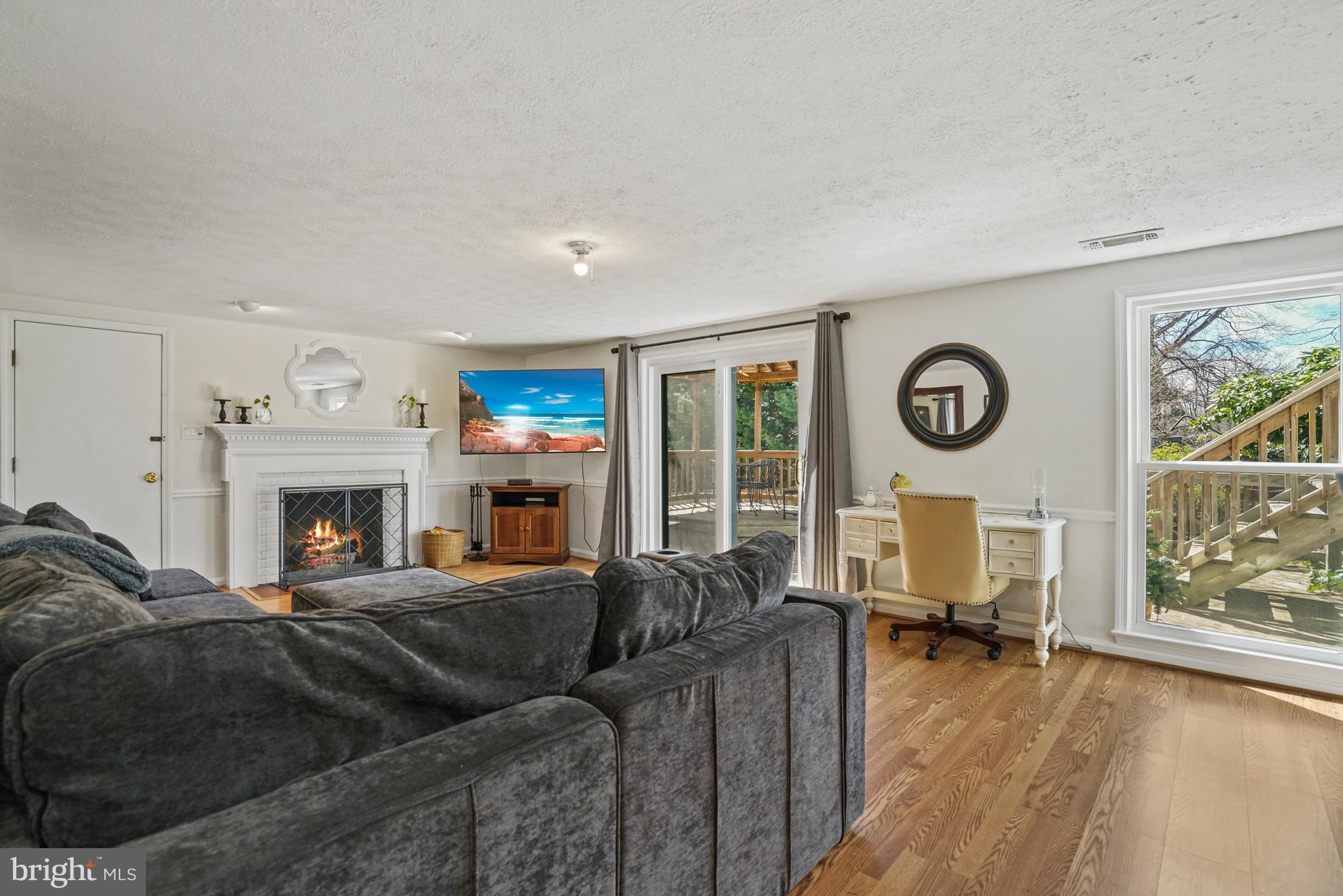 FALLS HILL - Residential