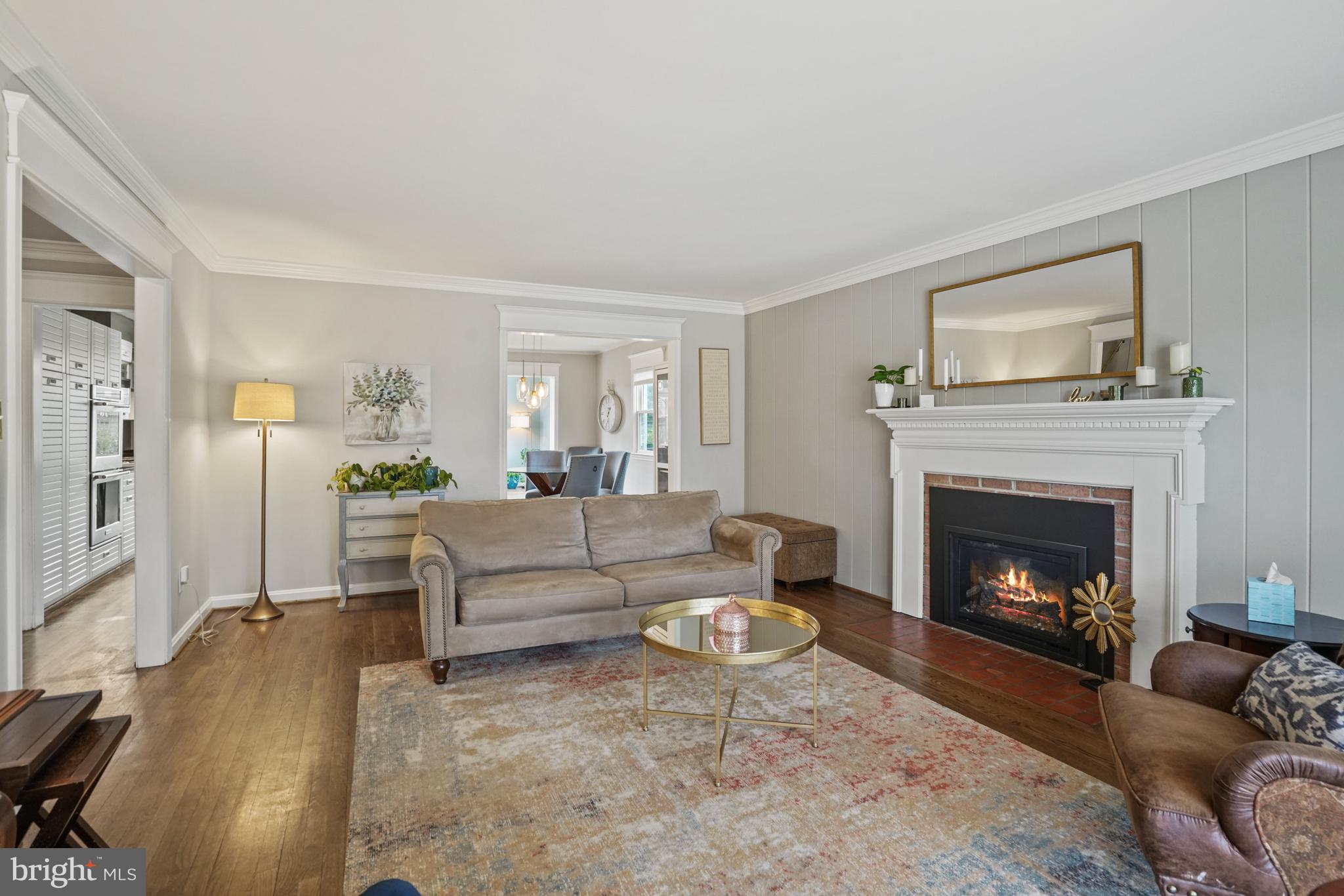 FALLS HILL - Residential