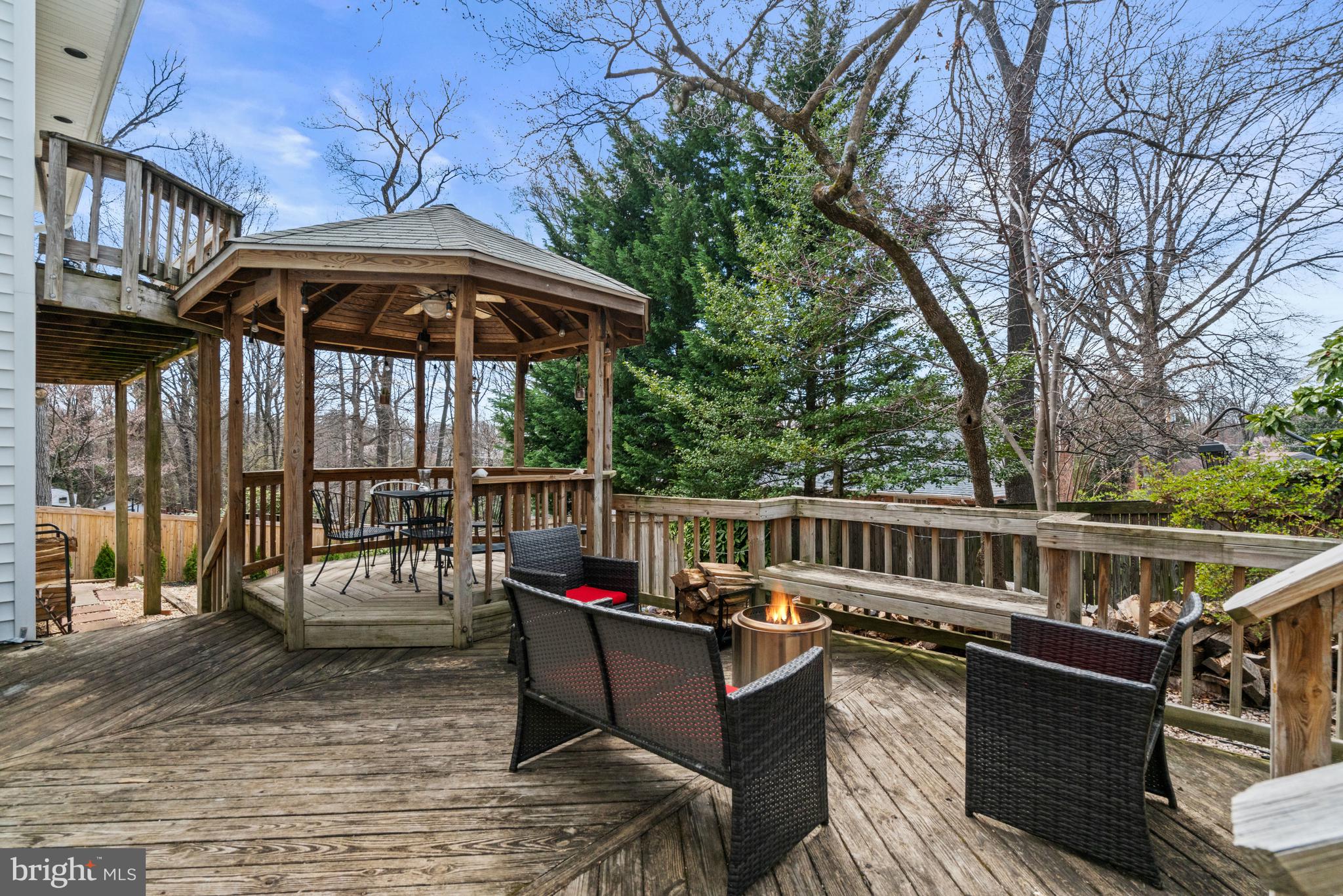 FALLS HILL - Residential