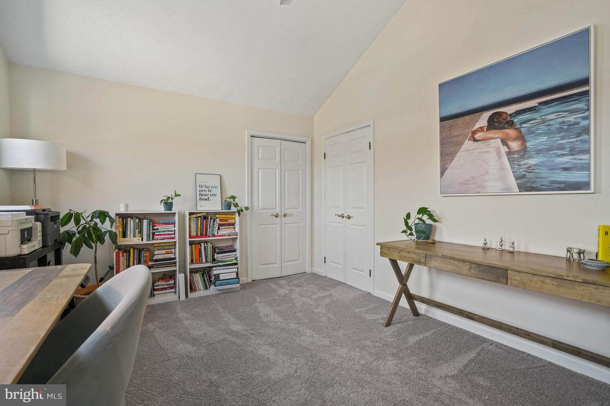 FALLS HILL - Residential