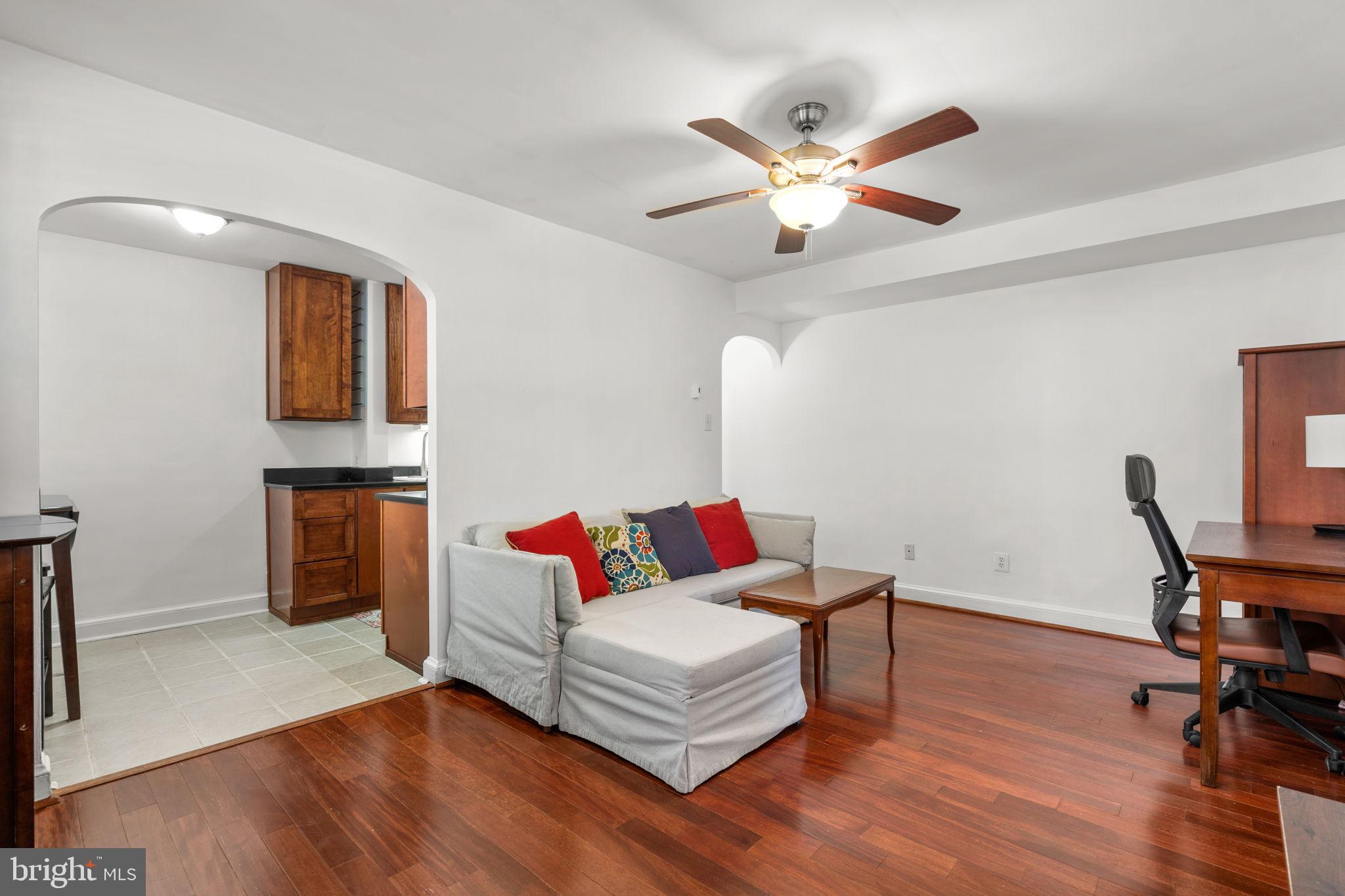 4581 MACARTHUR BOULEVARD NW 103