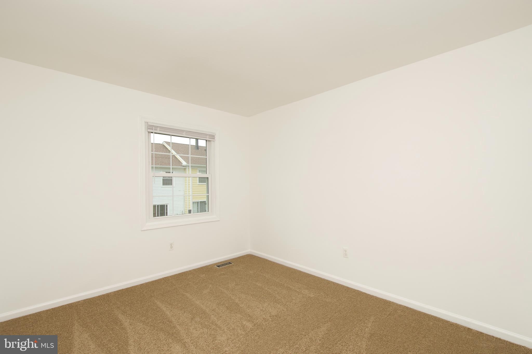 CROFTON MEWS - Residential