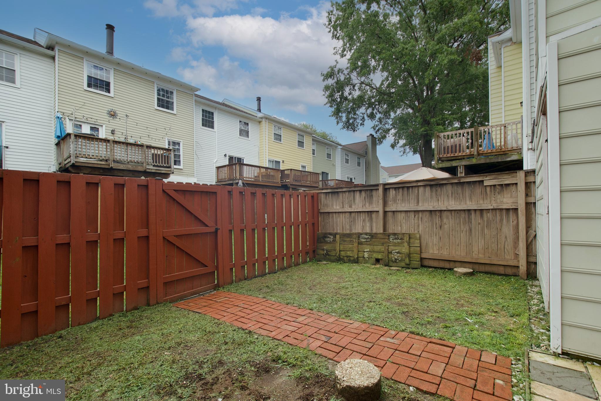 CROFTON MEWS - Residential