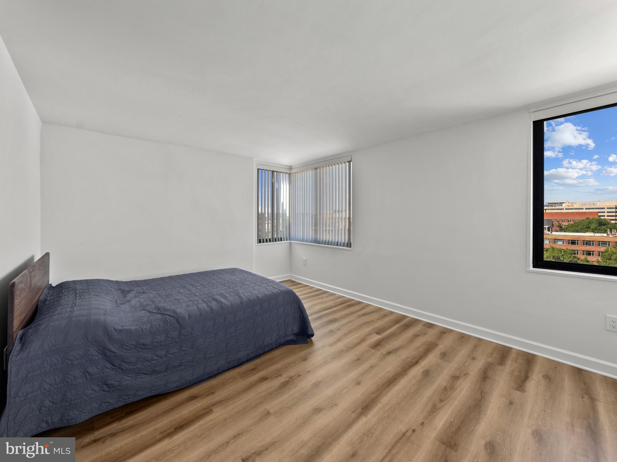 FOGGY BOTTOM - Residential
