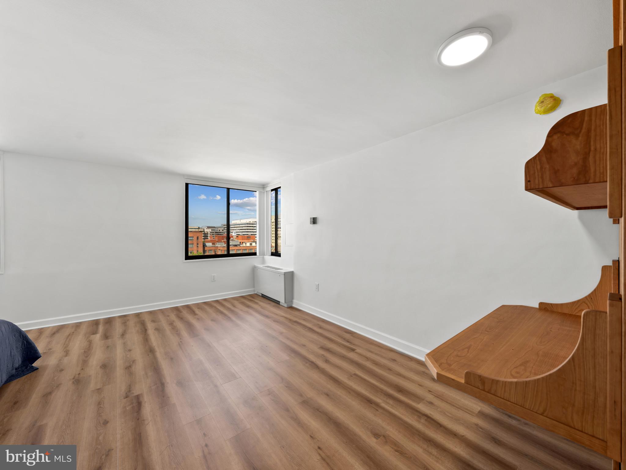FOGGY BOTTOM - Residential