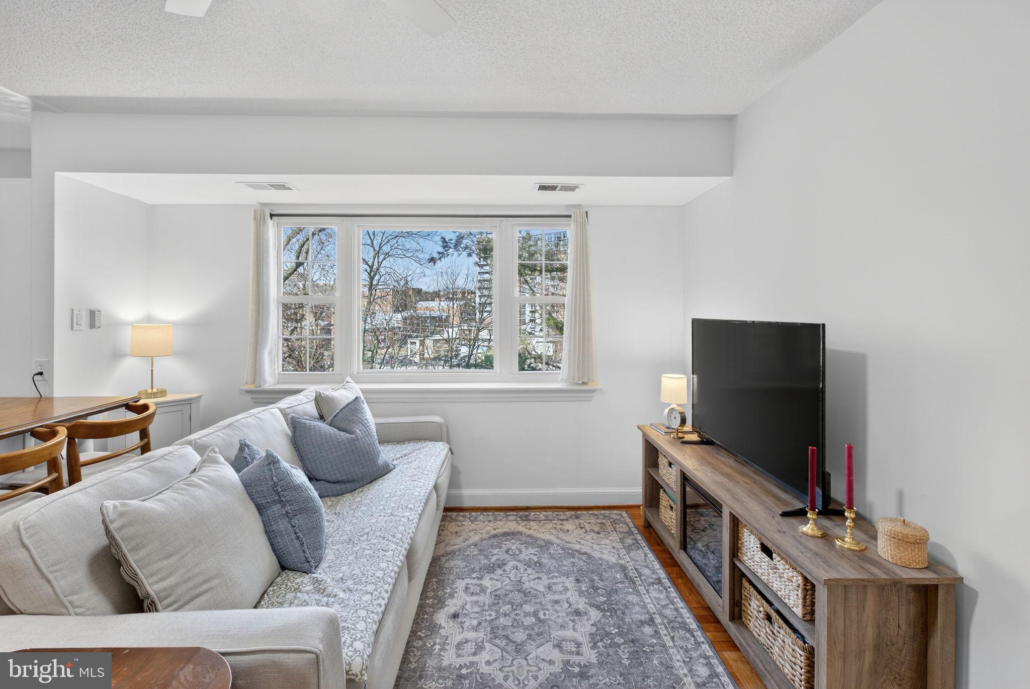 WESTMORELAND TERRACE - Residential