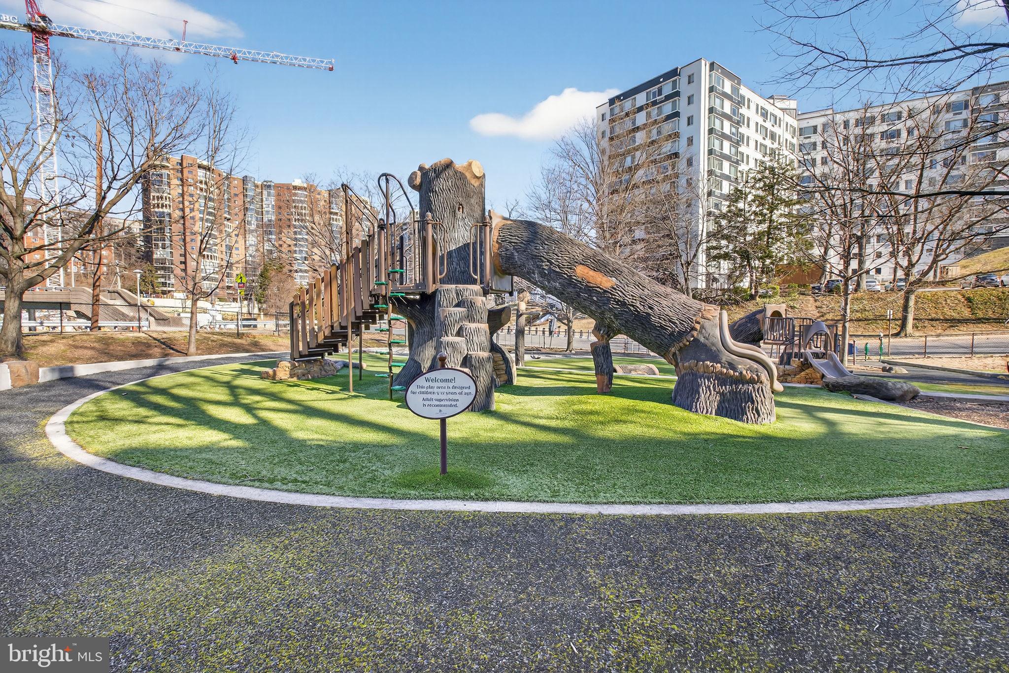 WESTMORELAND TERRACE - Residential