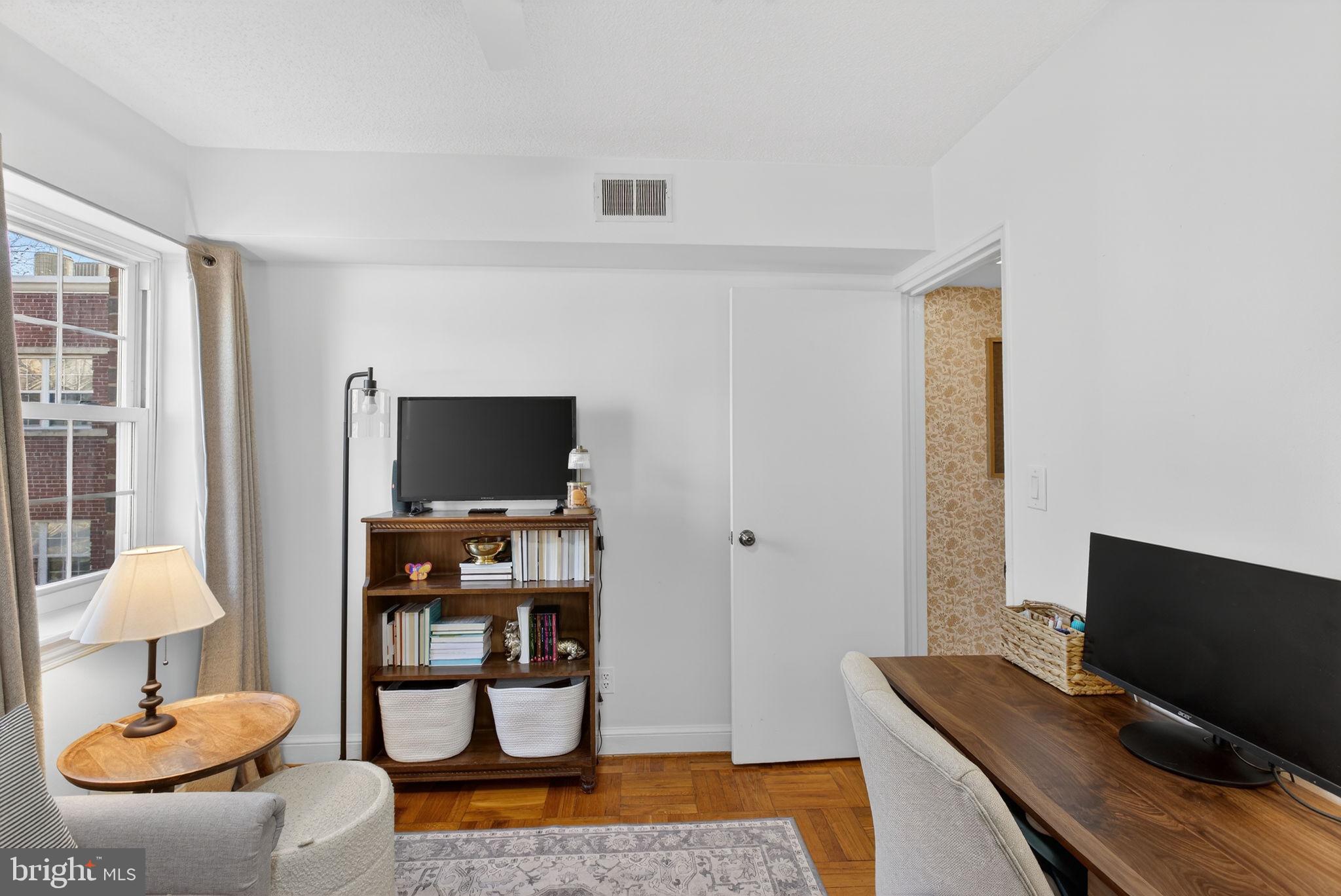 WESTMORELAND TERRACE - Residential