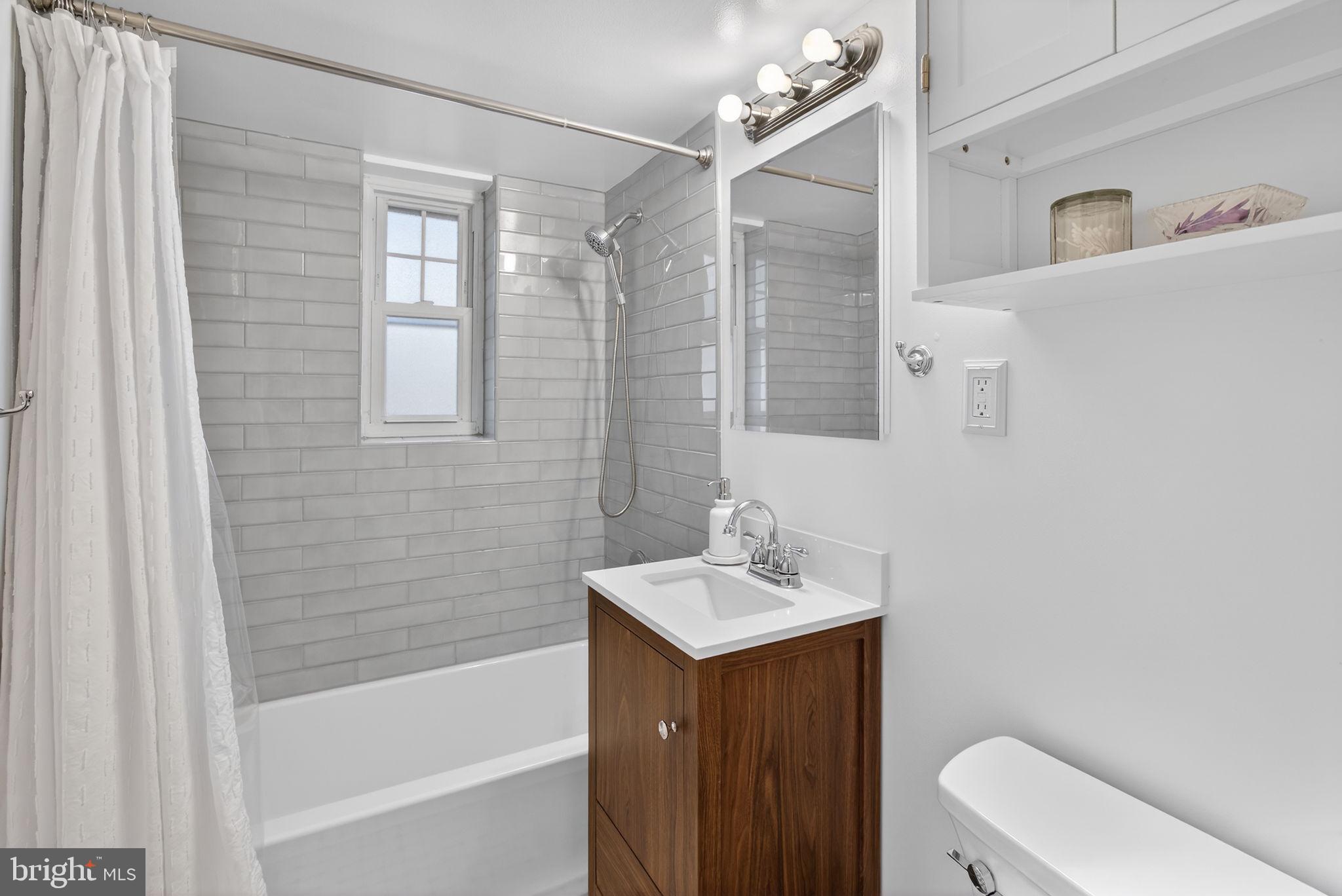 WESTMORELAND TERRACE - Residential