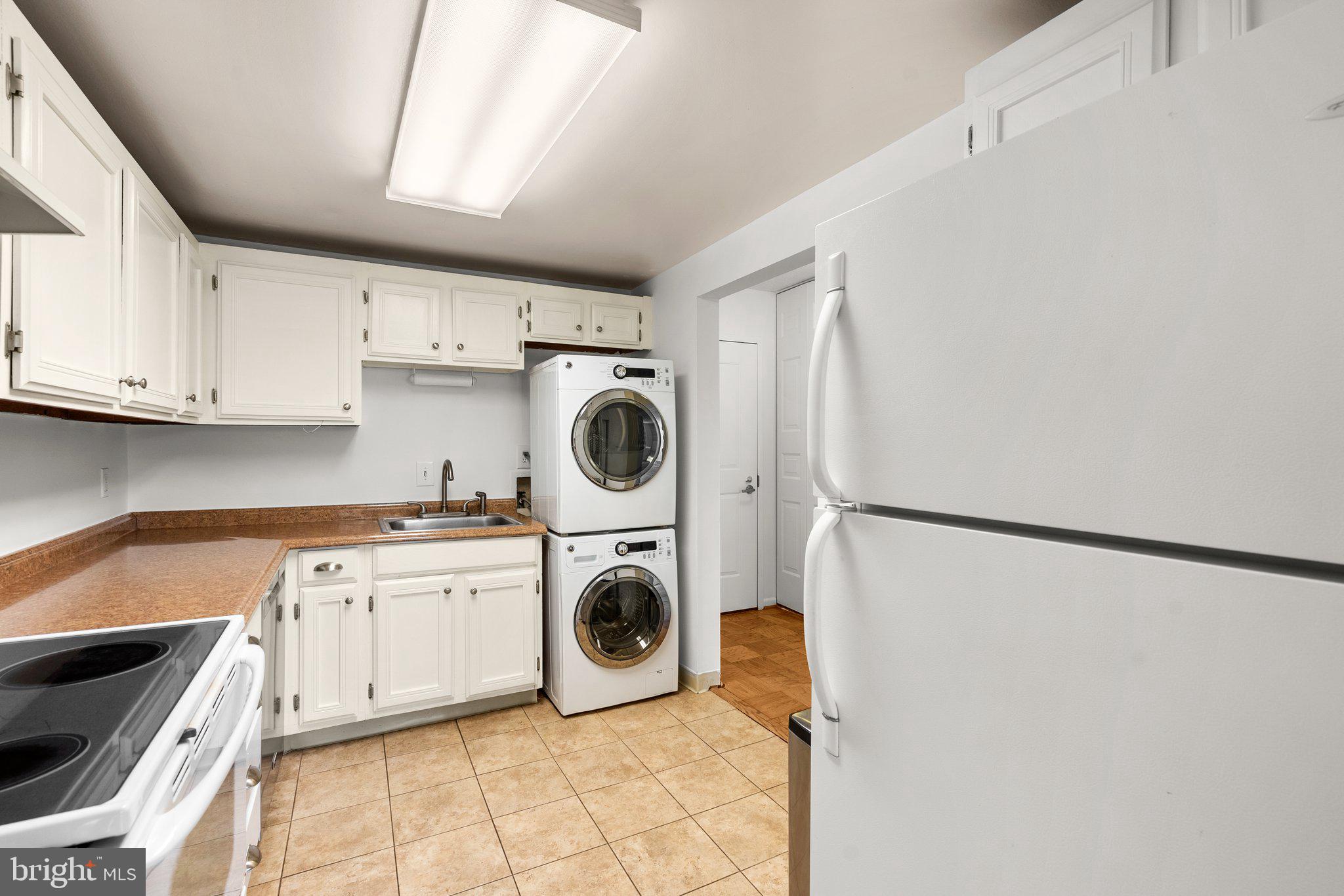 THE ELIZABETH - Residential