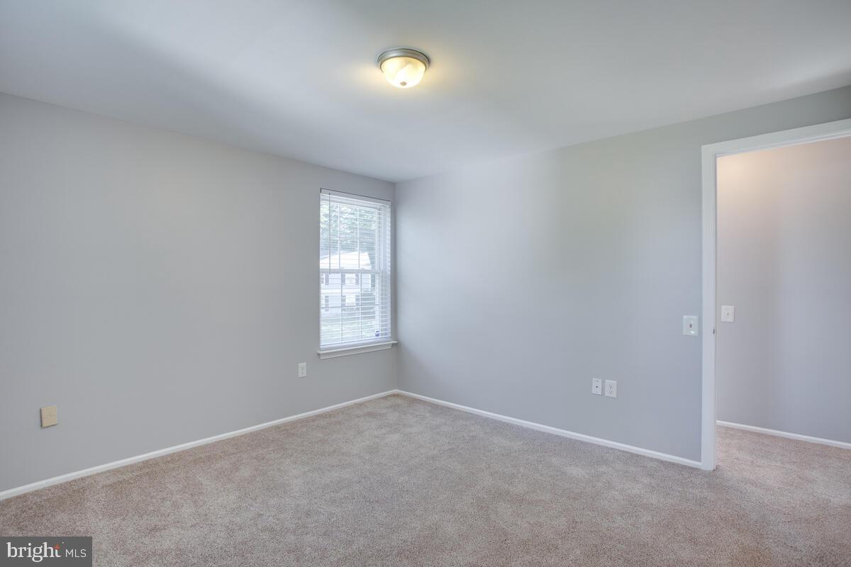 ST CHARLES SUB - HUNTINGTON - Residential Lease