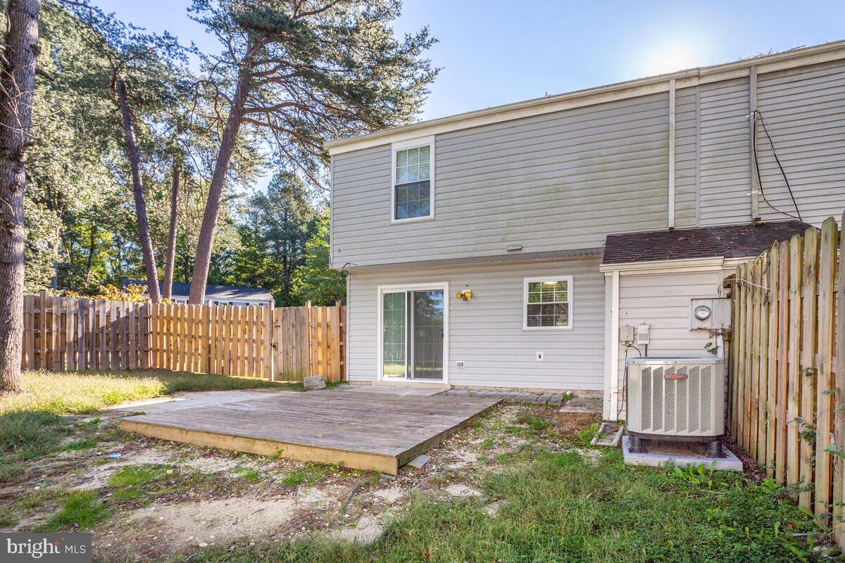 ST CHARLES SUB - HUNTINGTON - Residential Lease