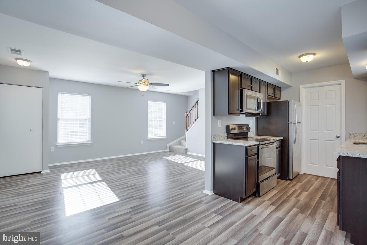 ST CHARLES SUB - HUNTINGTON - Residential Lease