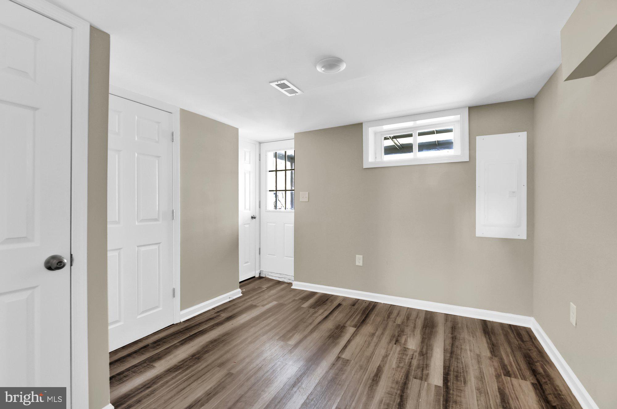 BRIDGEVIEW - GREENLAWN - Residential Lease