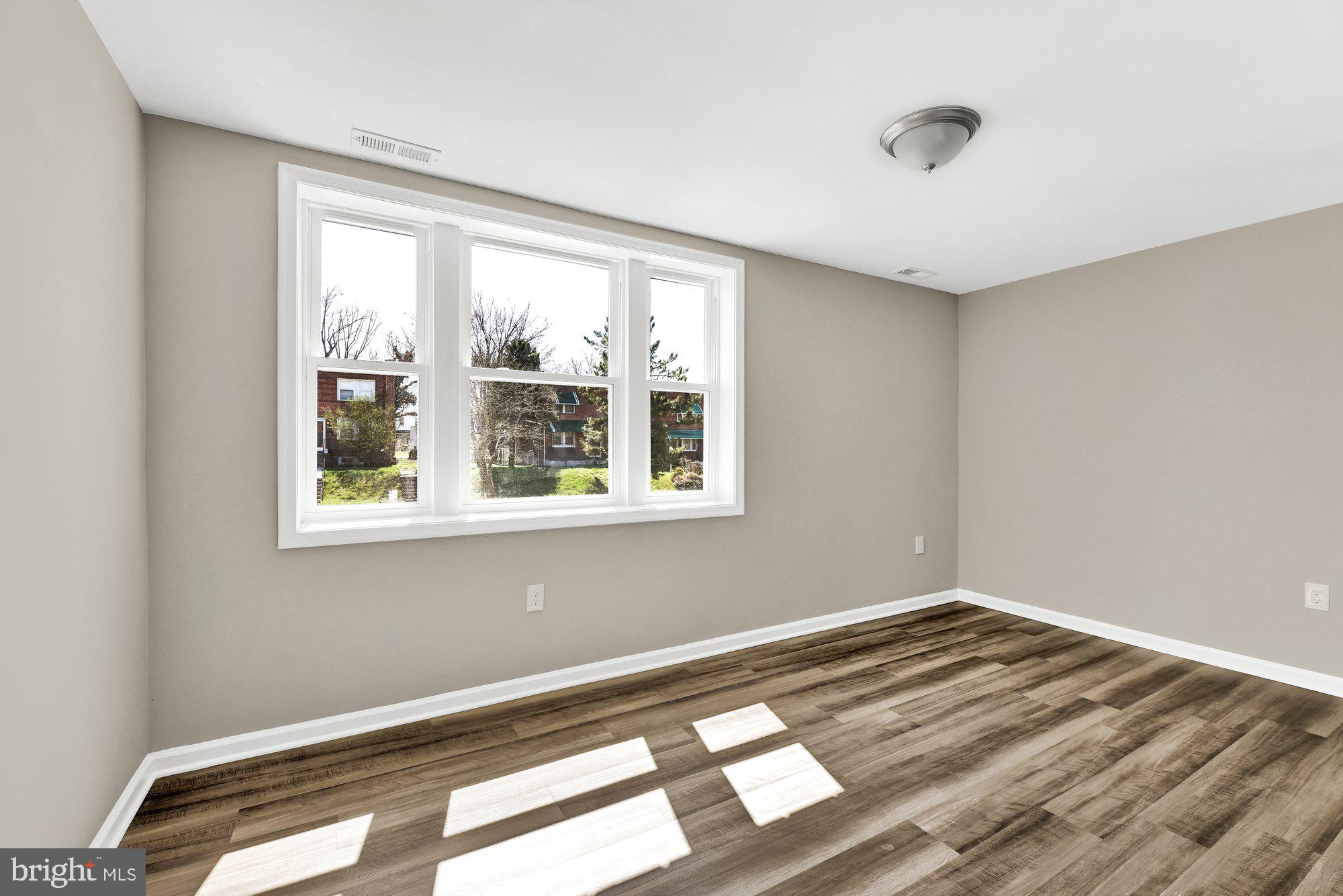 BRIDGEVIEW - GREENLAWN - Residential Lease