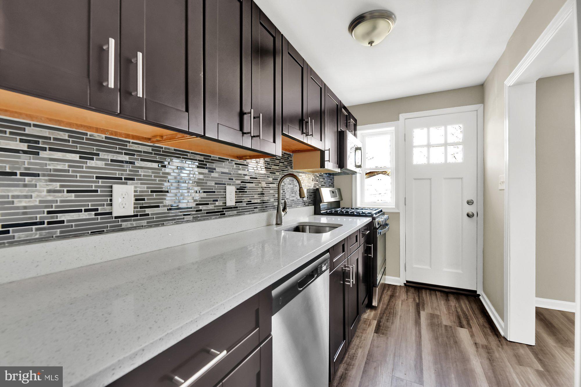 BRIDGEVIEW - GREENLAWN - Residential Lease