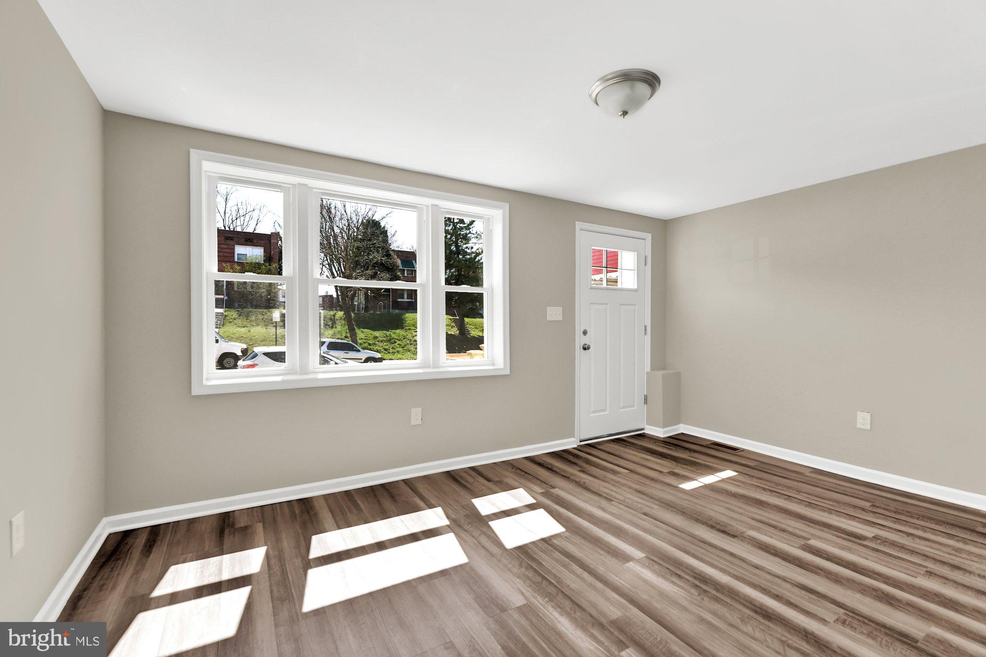 BRIDGEVIEW - GREENLAWN - Residential Lease