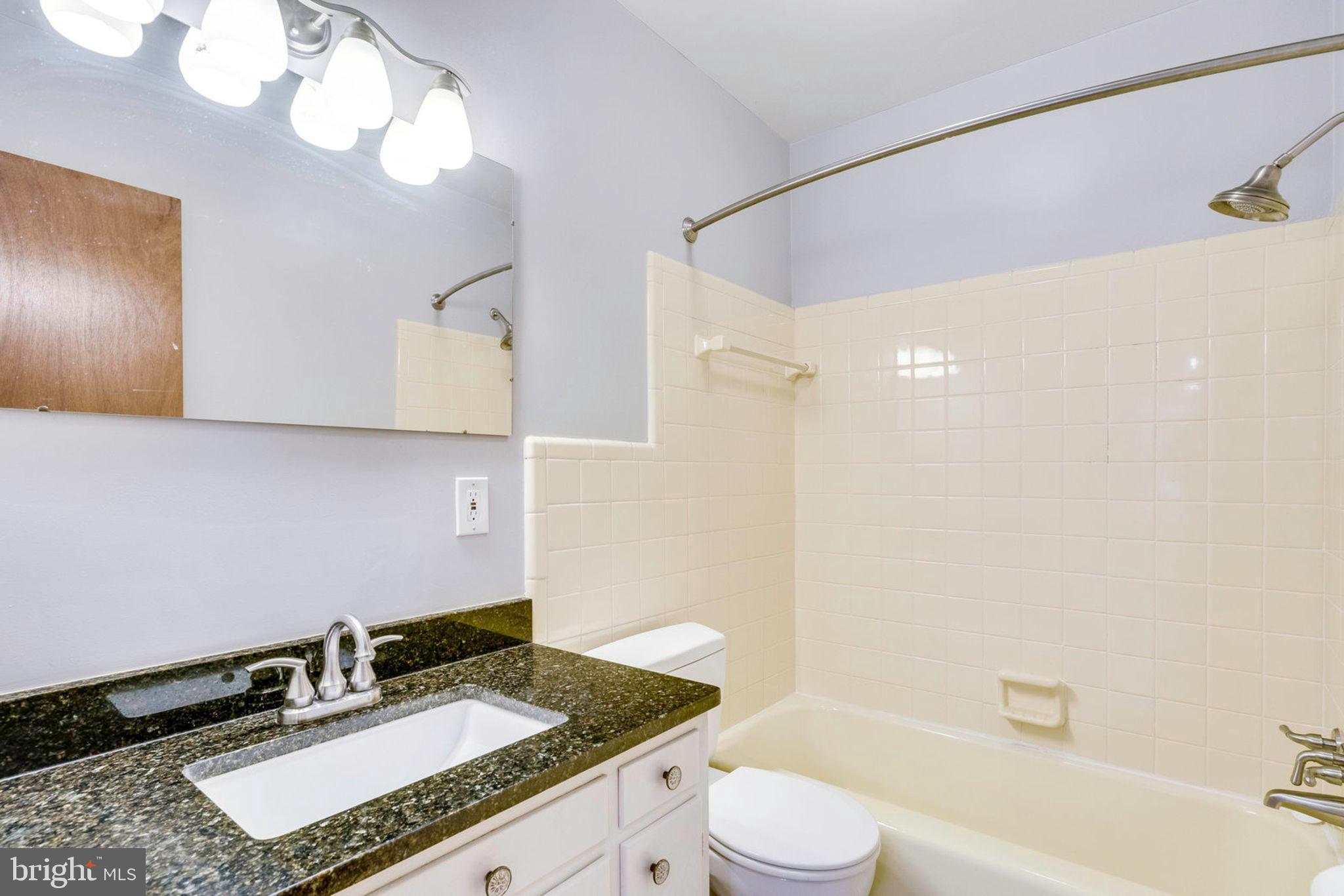 DALE VIEW MANOR - Residential Lease